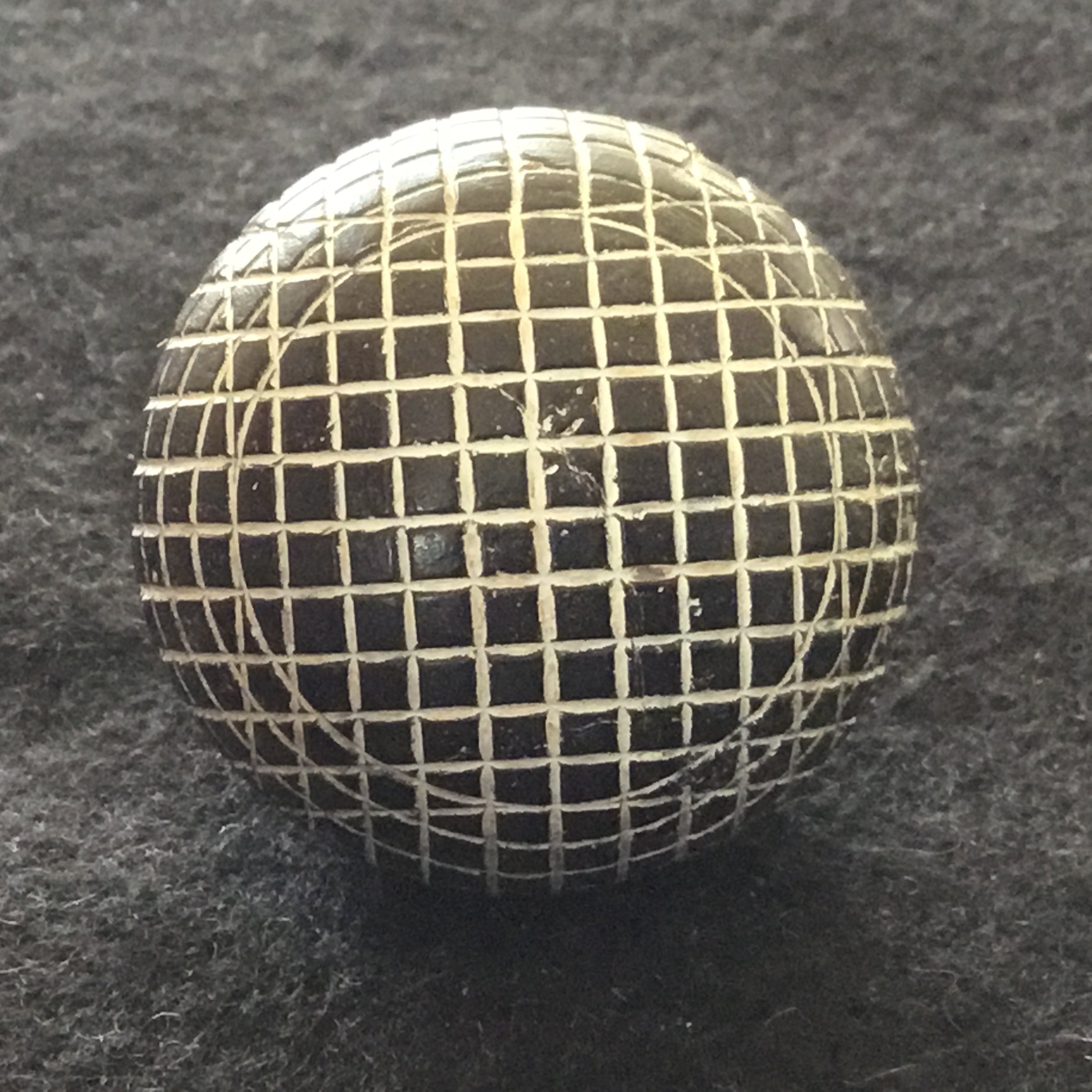 Line Cut Gutta Percha reconditioned pond ball - no name