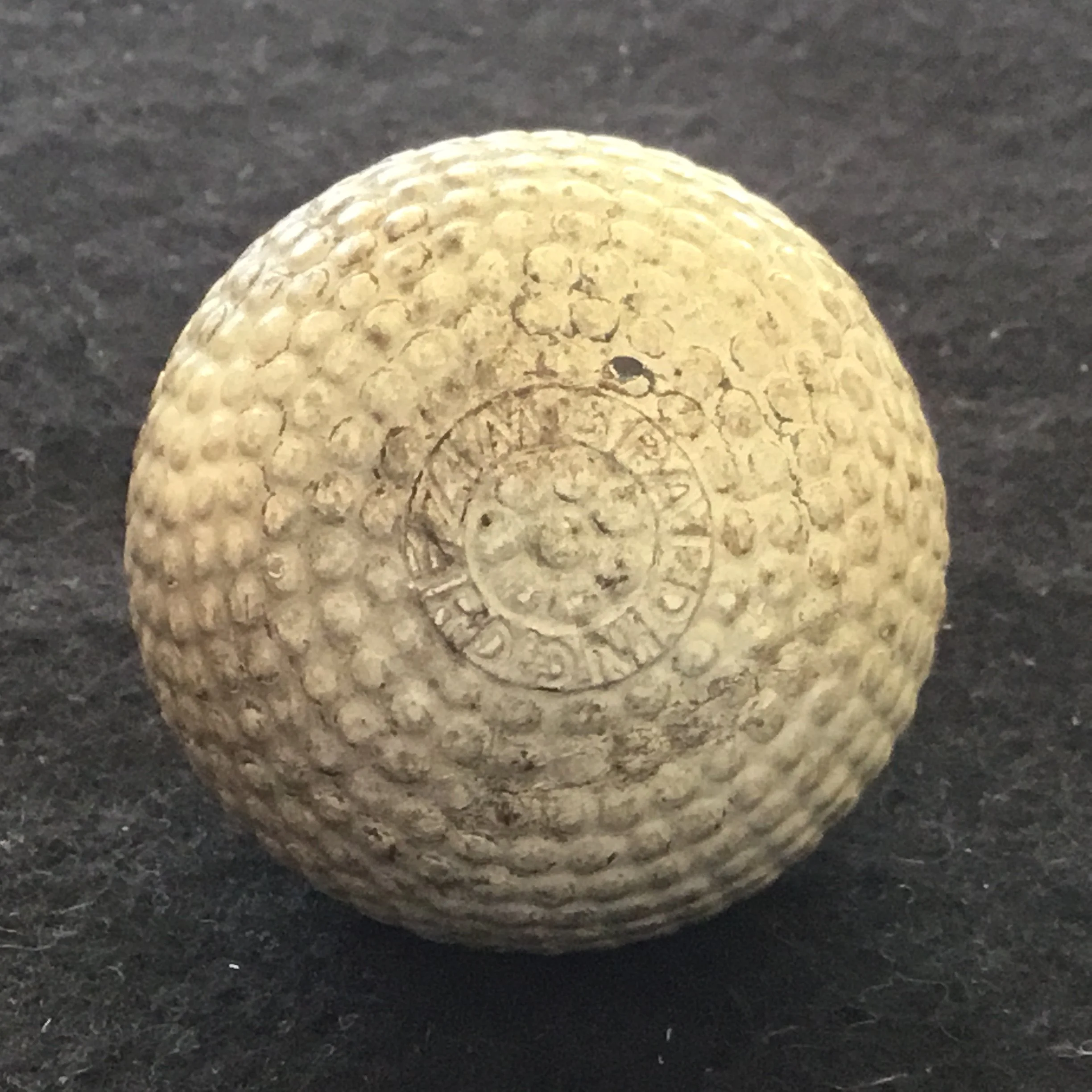 Spalding Wizard Bramble Gutta Percha Ball