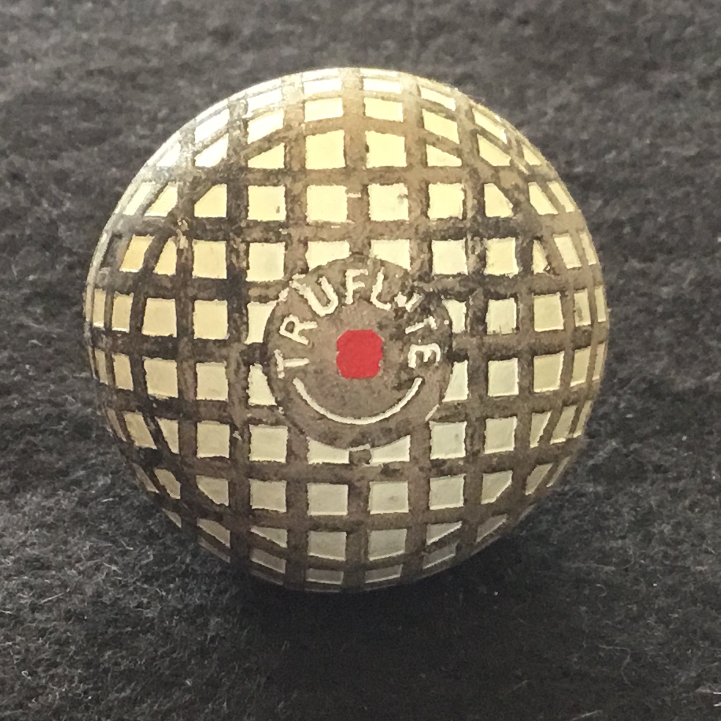 Truflite Square Mesh Gutta Percha reconditioned pond ball