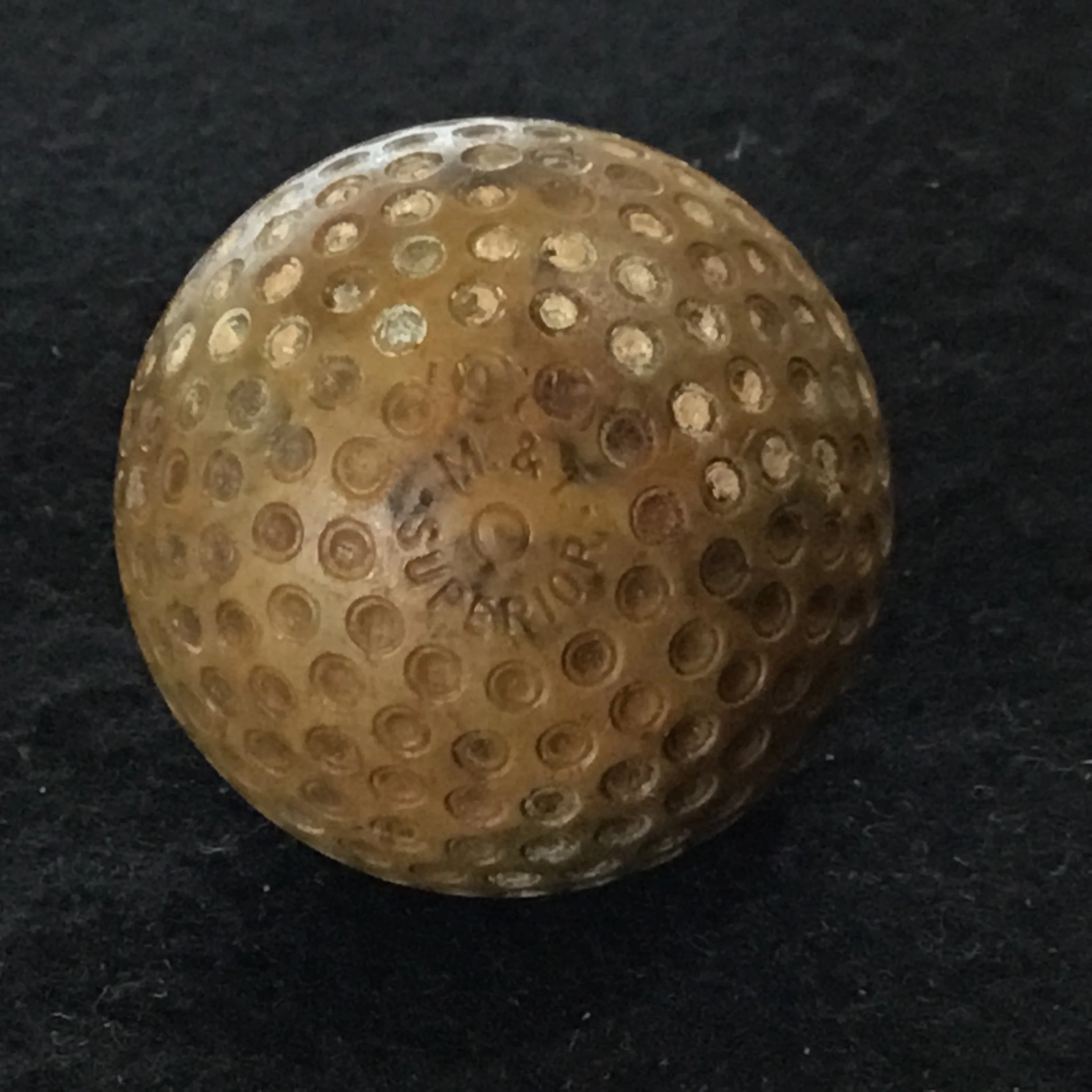 M &amp; T Superior Small Dimple Gutta Percha Ball