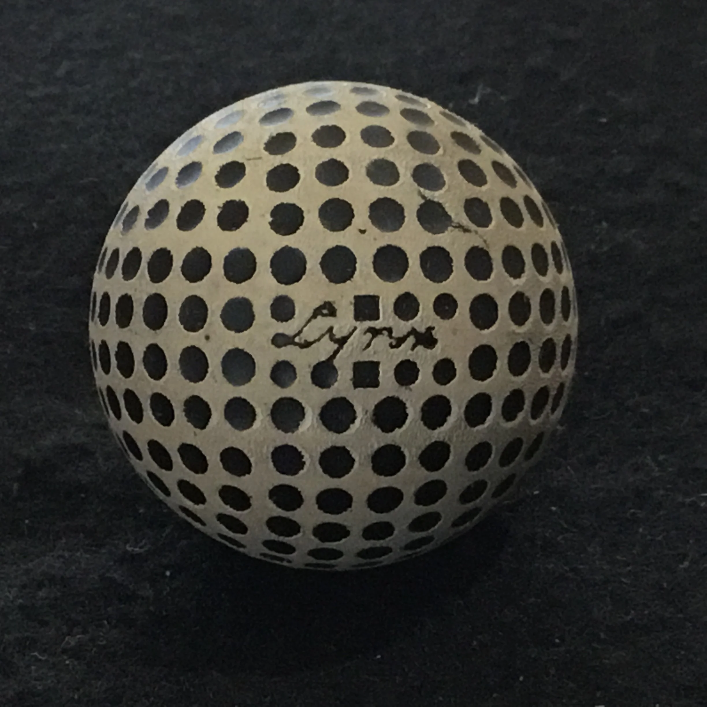 Lynx Small Dimple Gutta Percha reconditioned pond ball