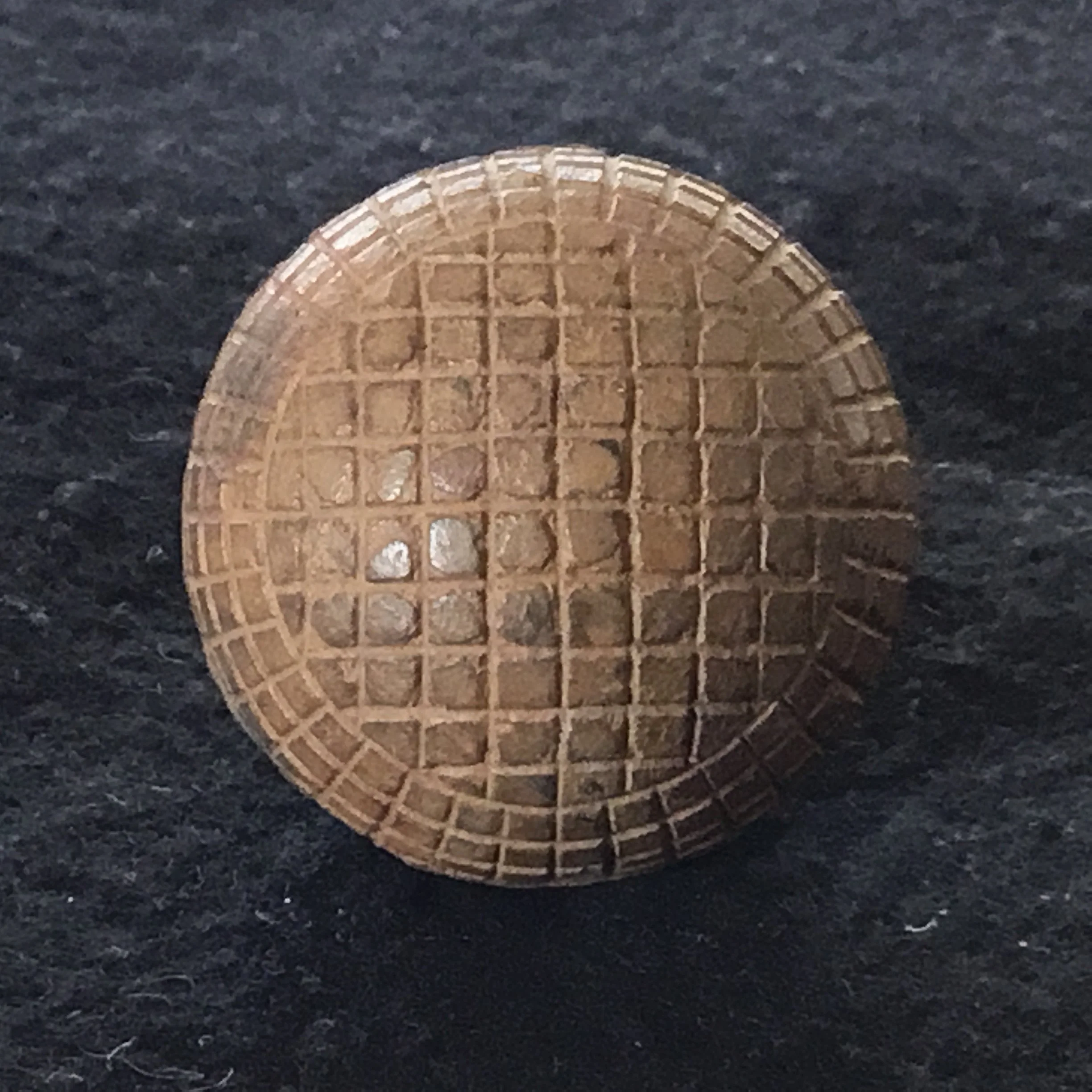 Square Mesh Gutta Percha No Name Replica