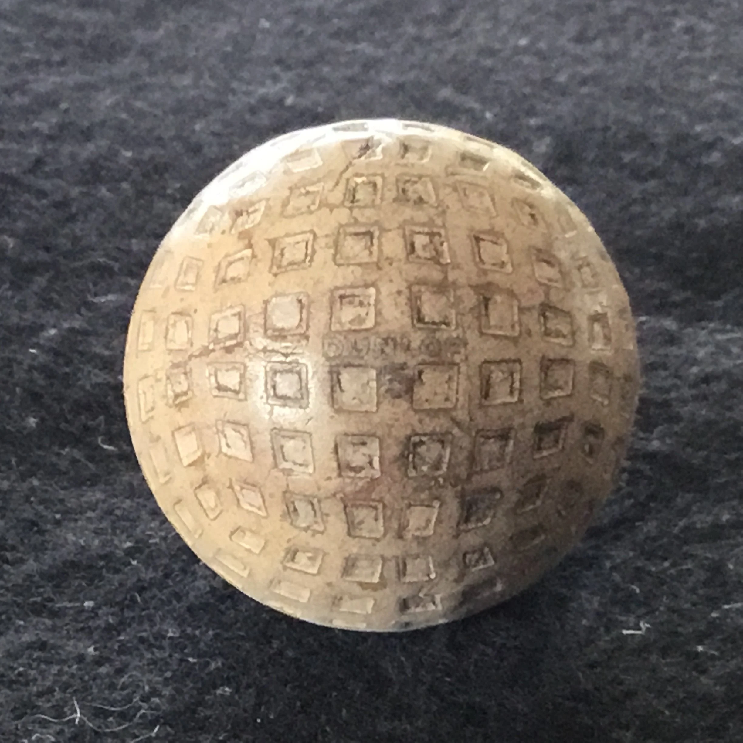 Dunlop - England Square Mesh Gutta Percha Ball