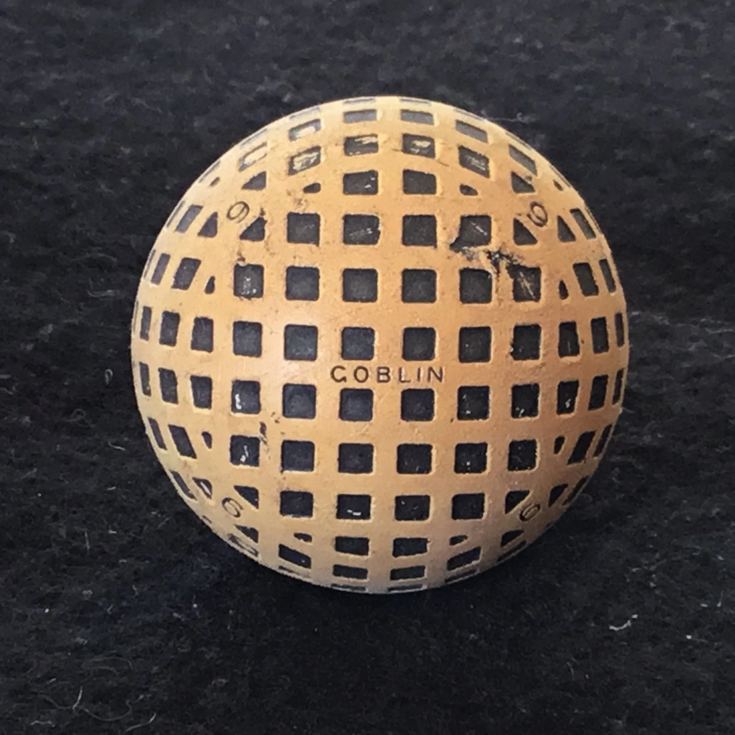 Goblin Square Mesh Gutta Percha reconditioned pond ball