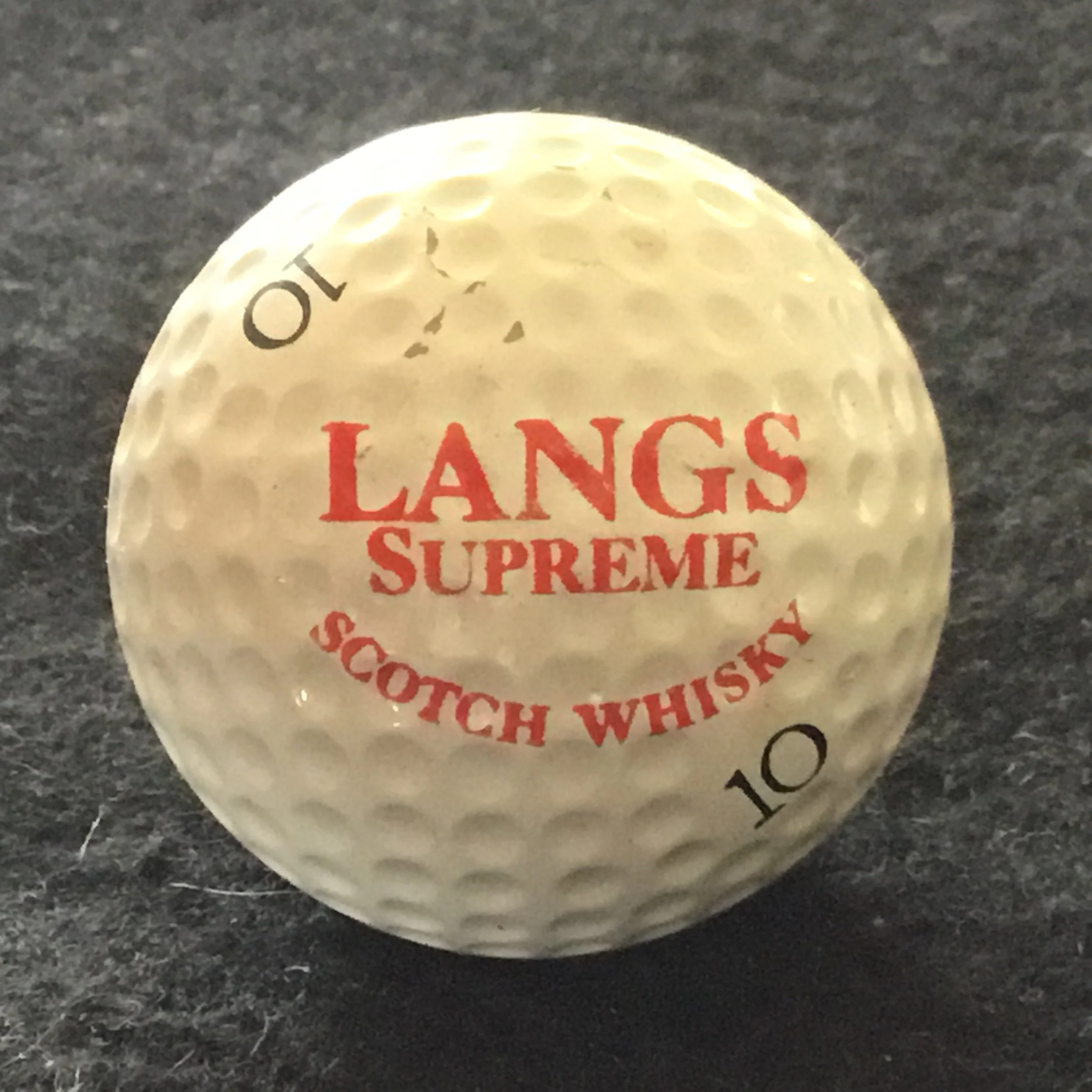 Langs  Supreme Scotch Whisky