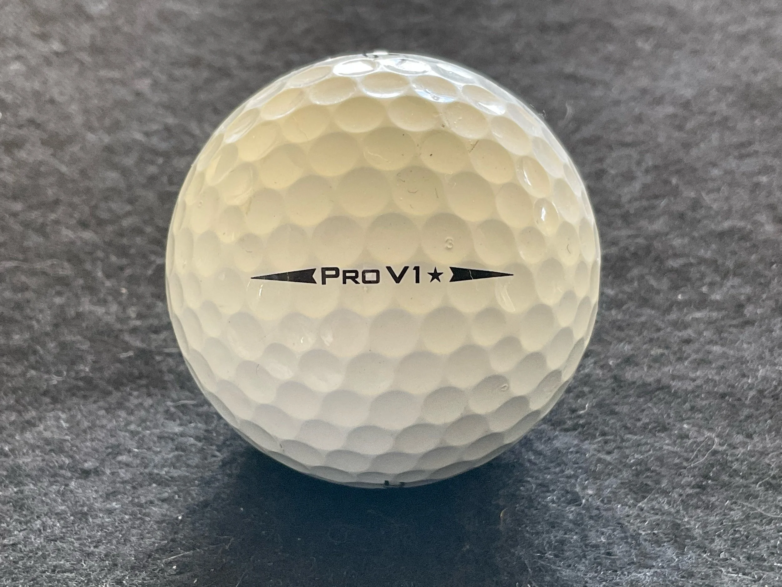 Titleist - Pro V1