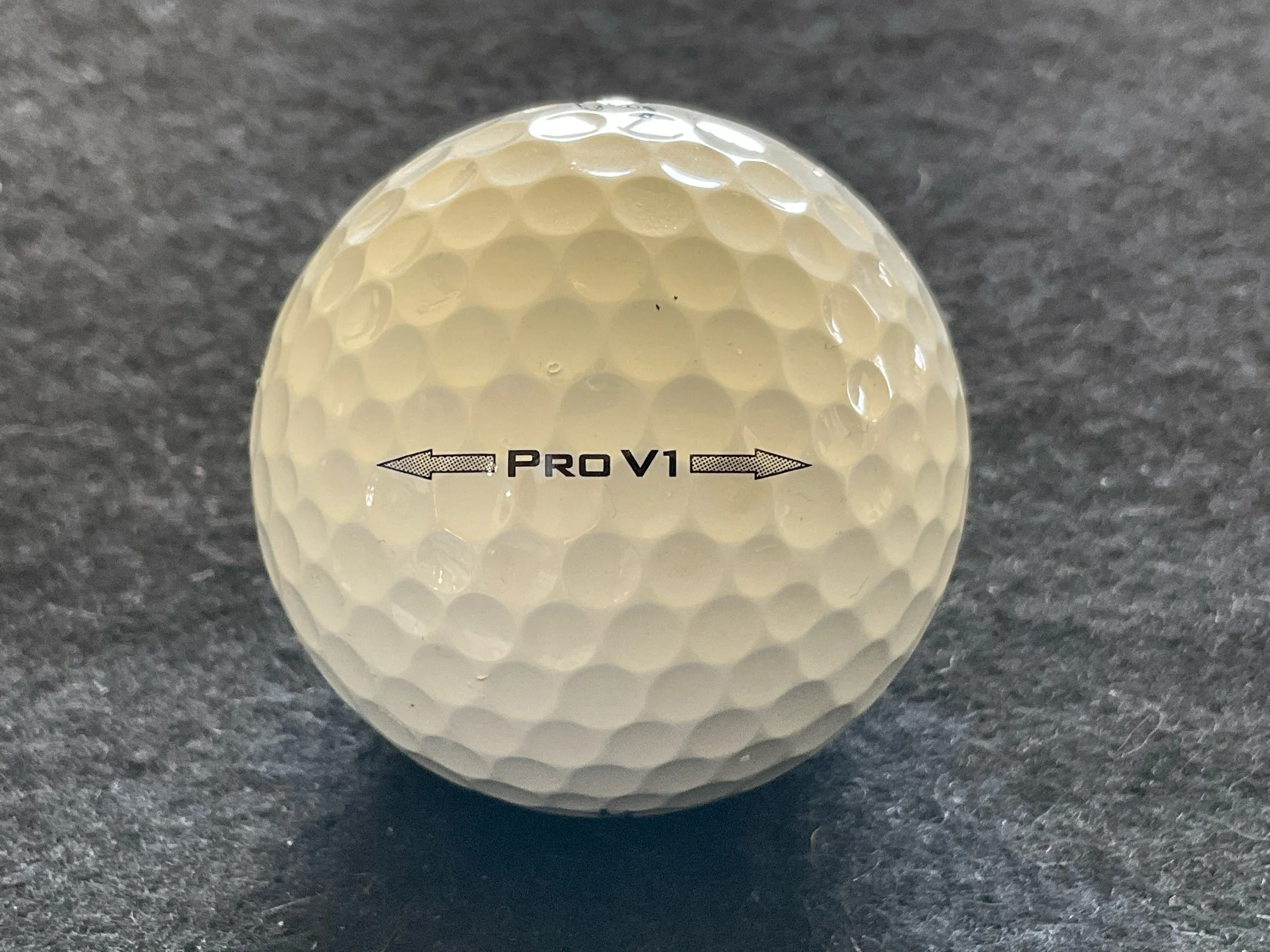 Titleist - Pro V1