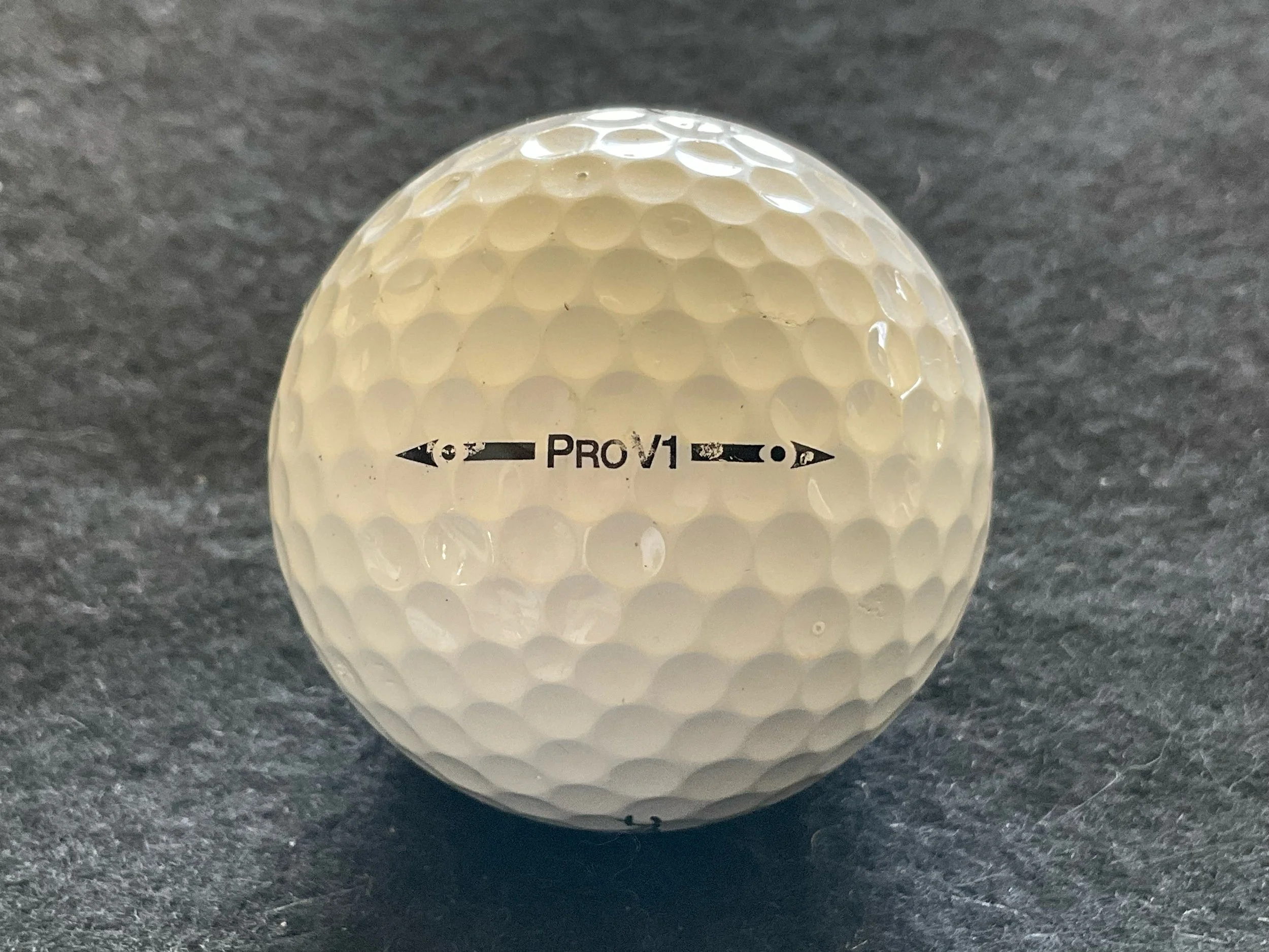 Titleist - Pro V1