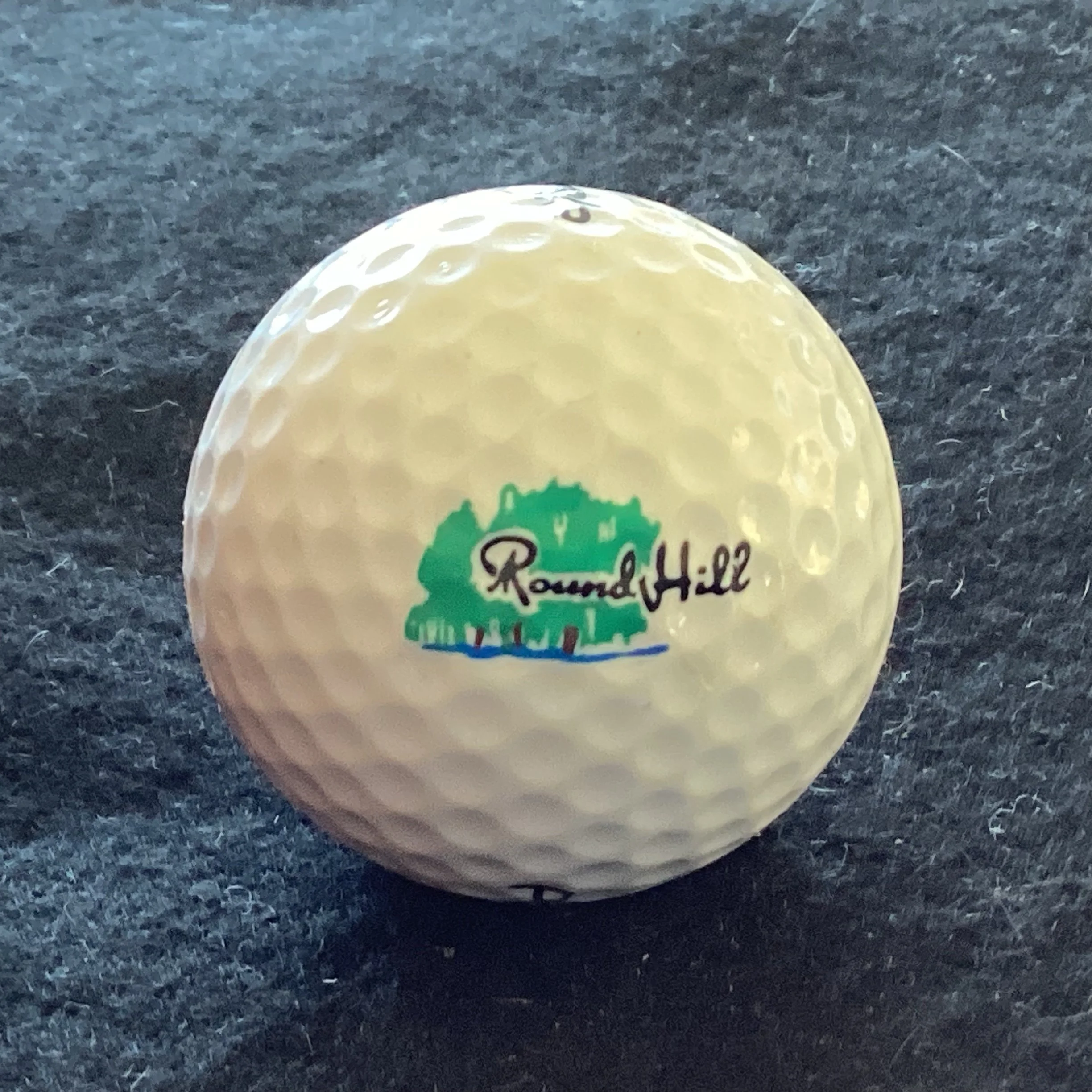 Round Hill Country Club