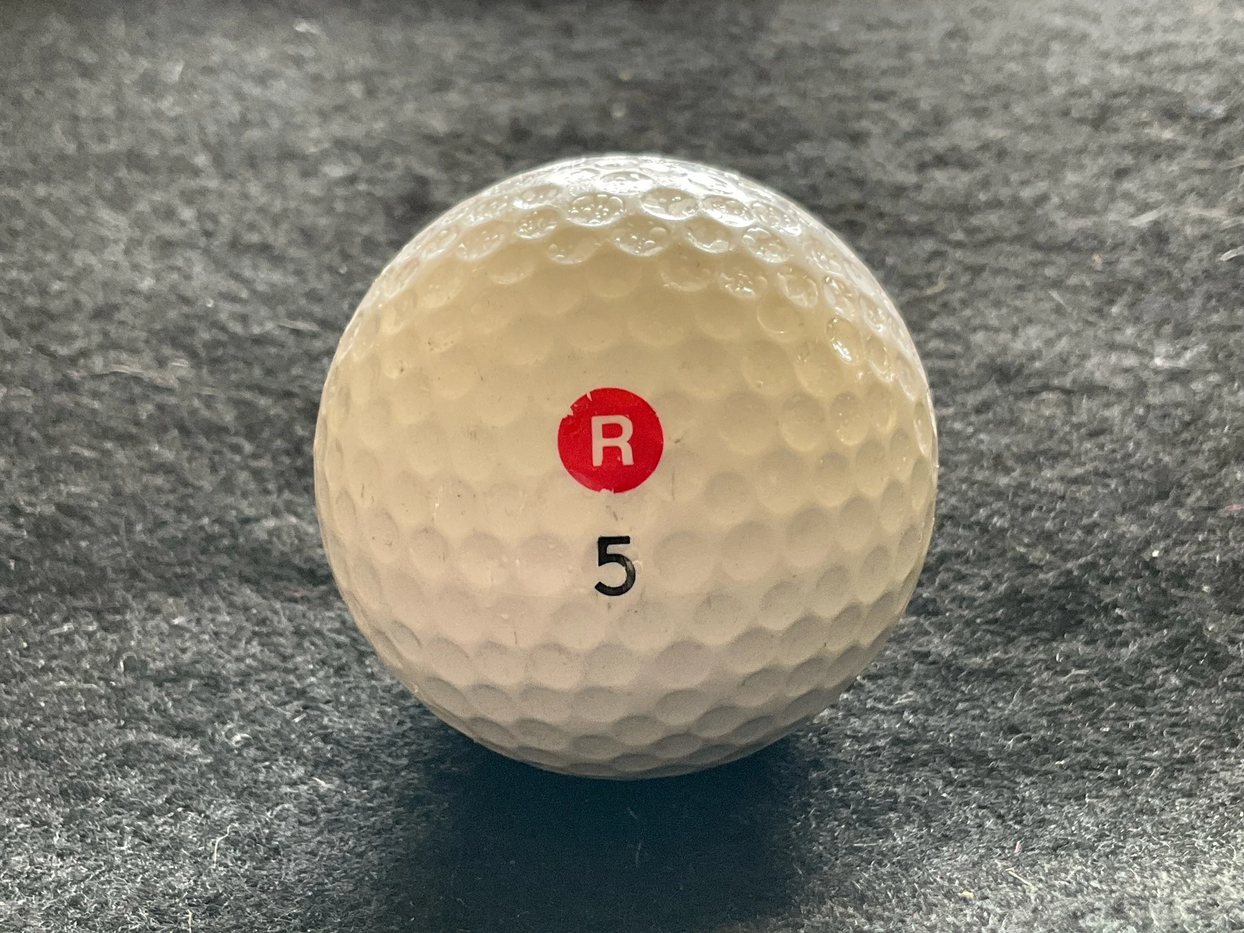 R