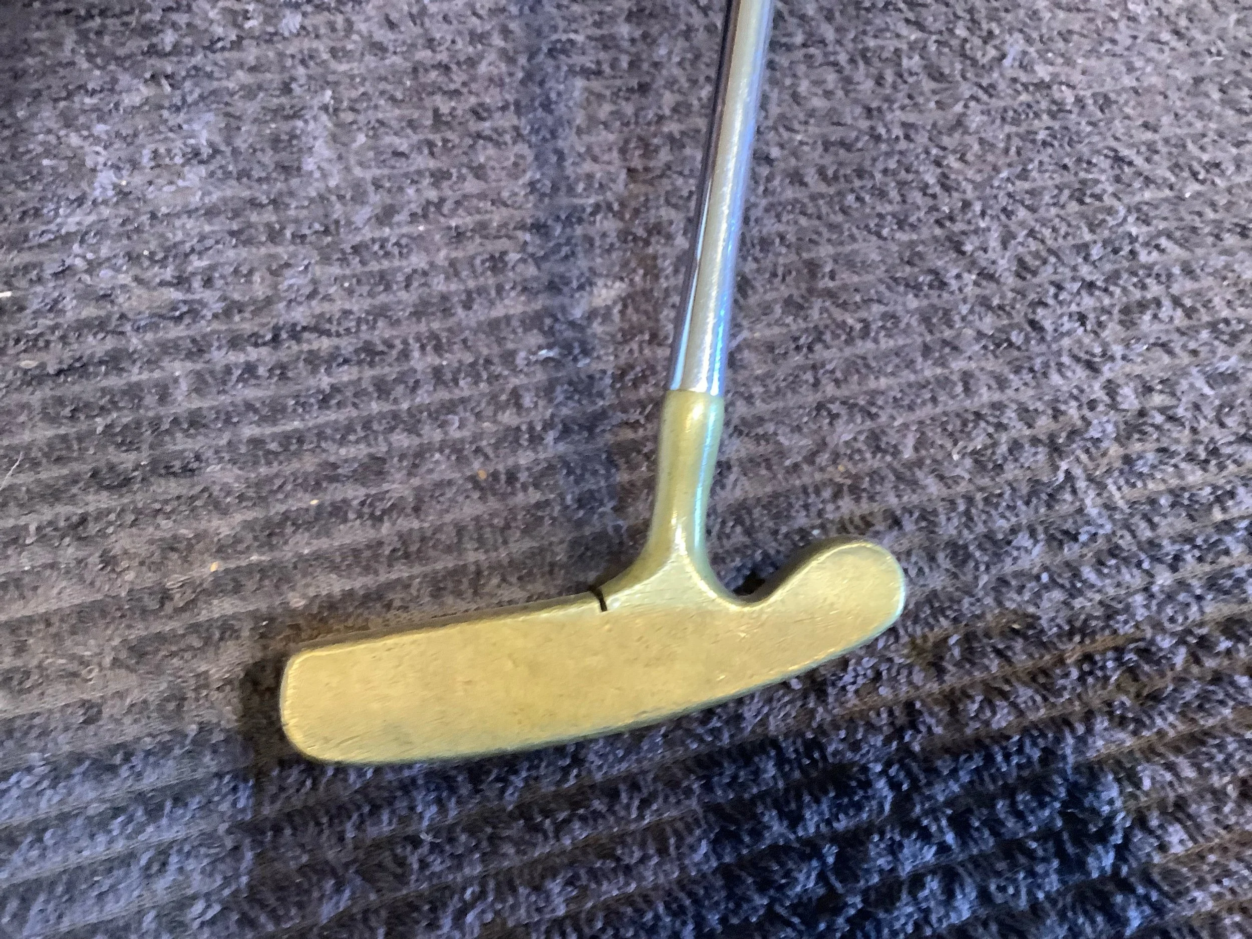 Putter - Acushnet Bulls Eye