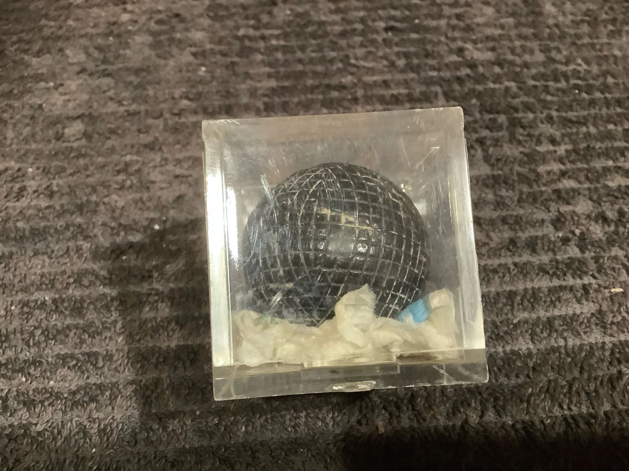 The Ocobo Line Cut Gutta