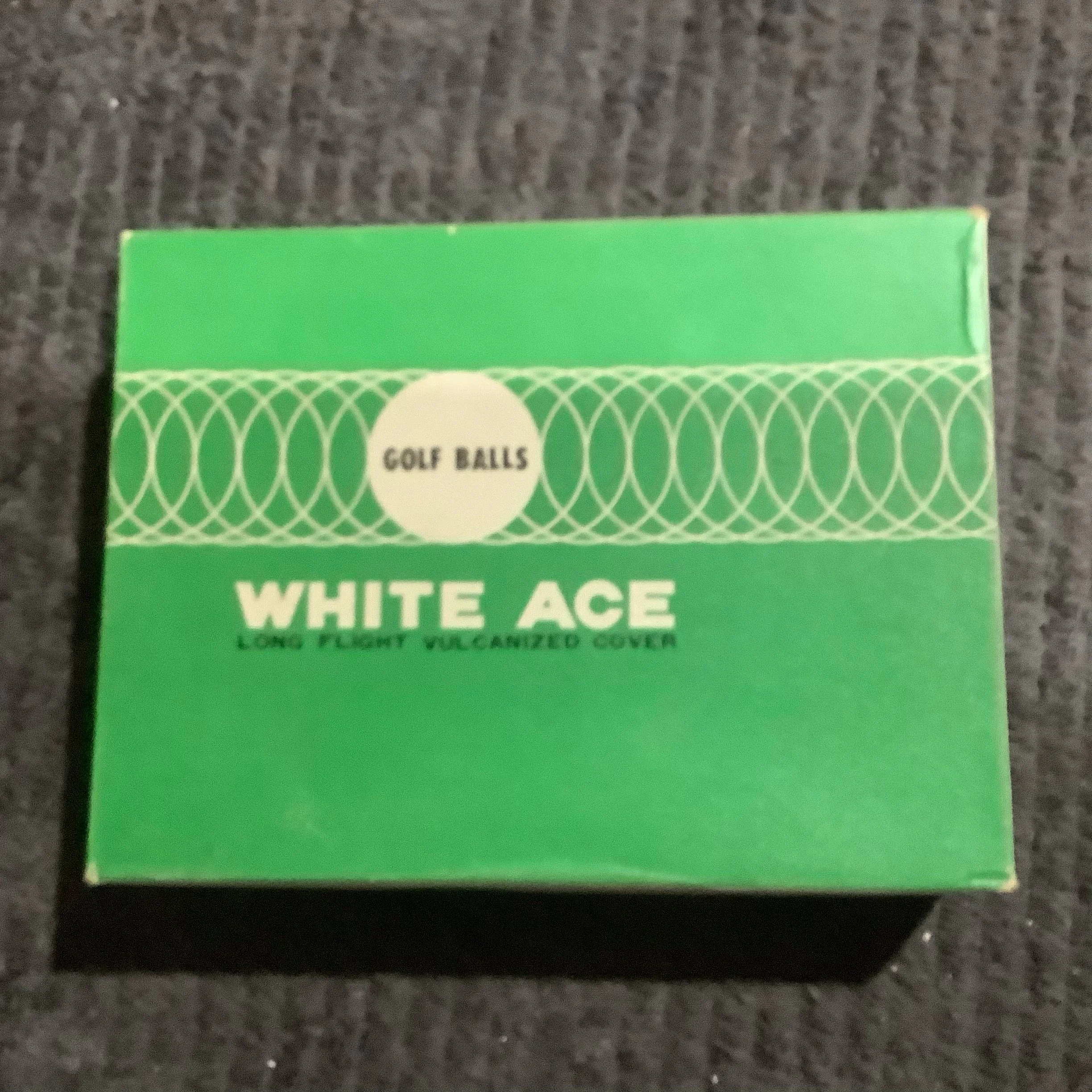 White Ace 1Doz Box containing One 3 Ball Sleeve