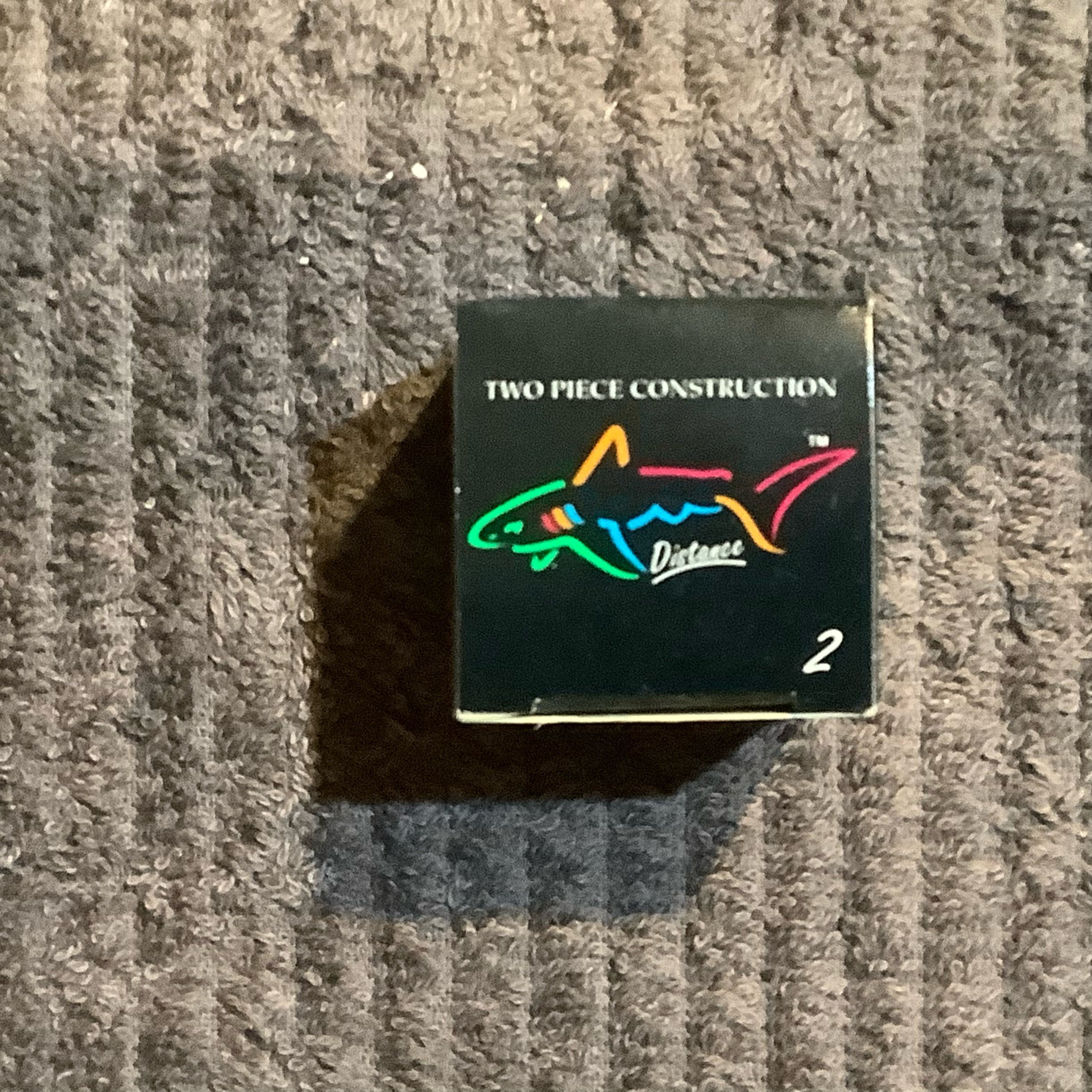 Dunlop Shark Distance Boxed Ball 