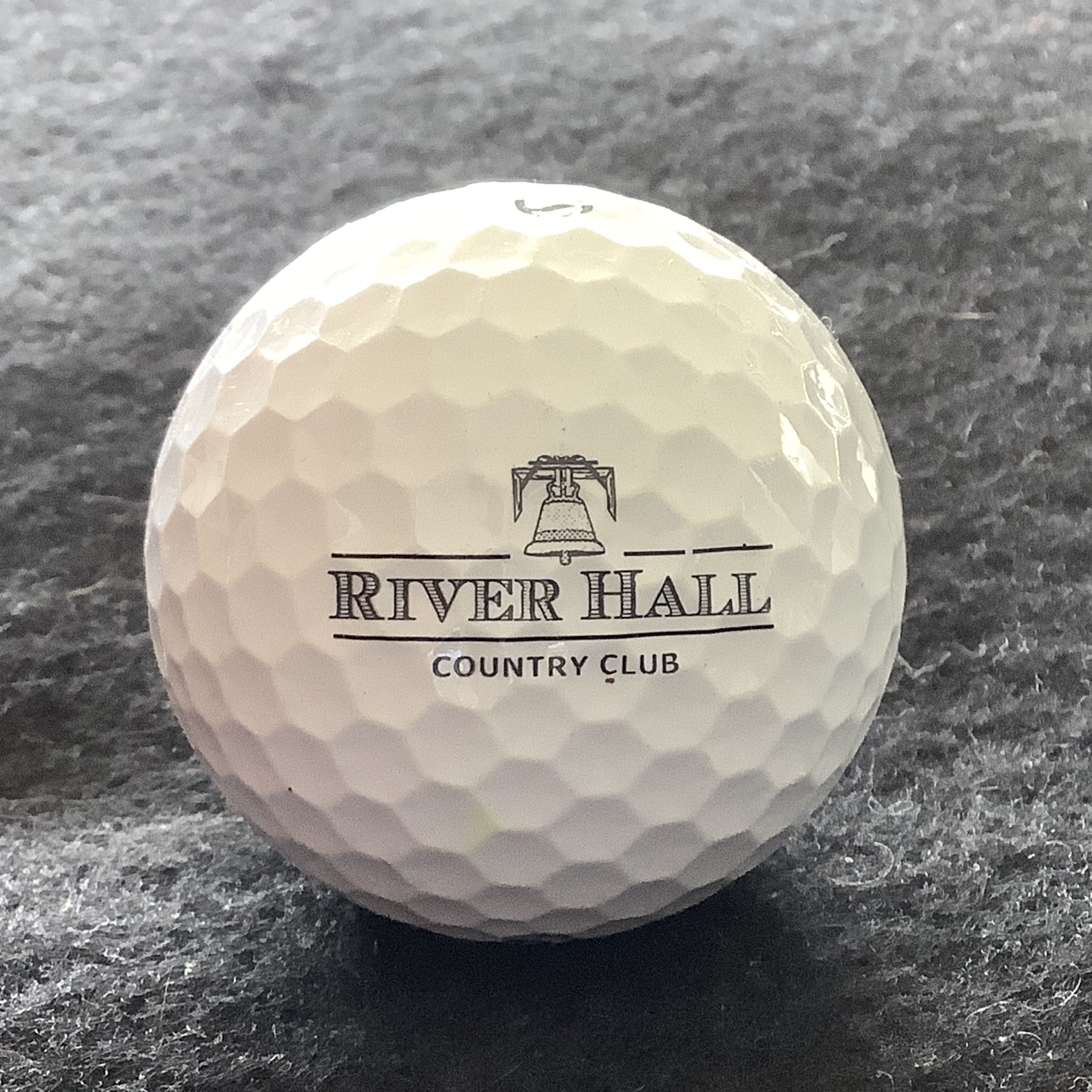 River Hall Country Club 