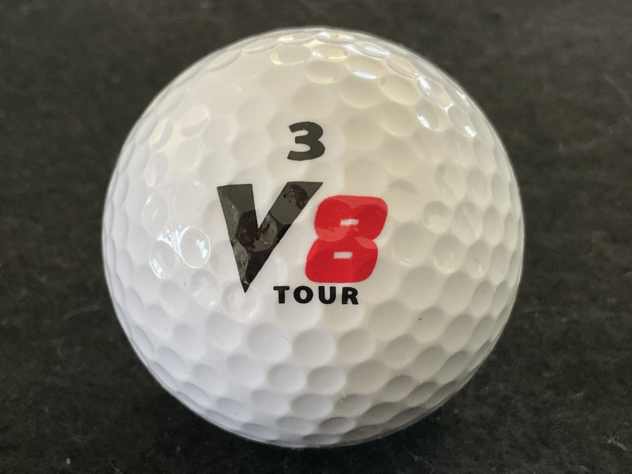 V8 - Tour