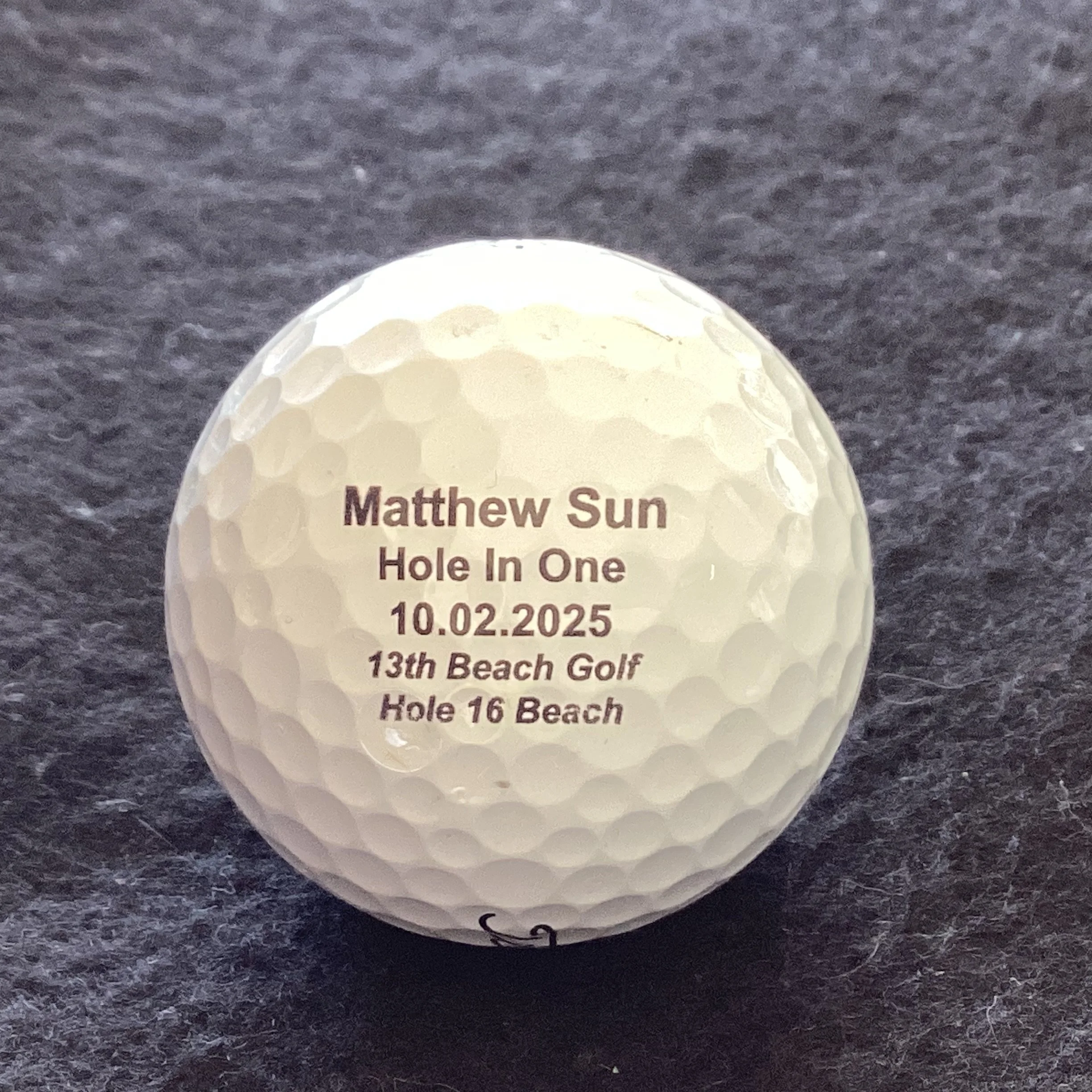 Golf - Matthew Sun hole in one ball