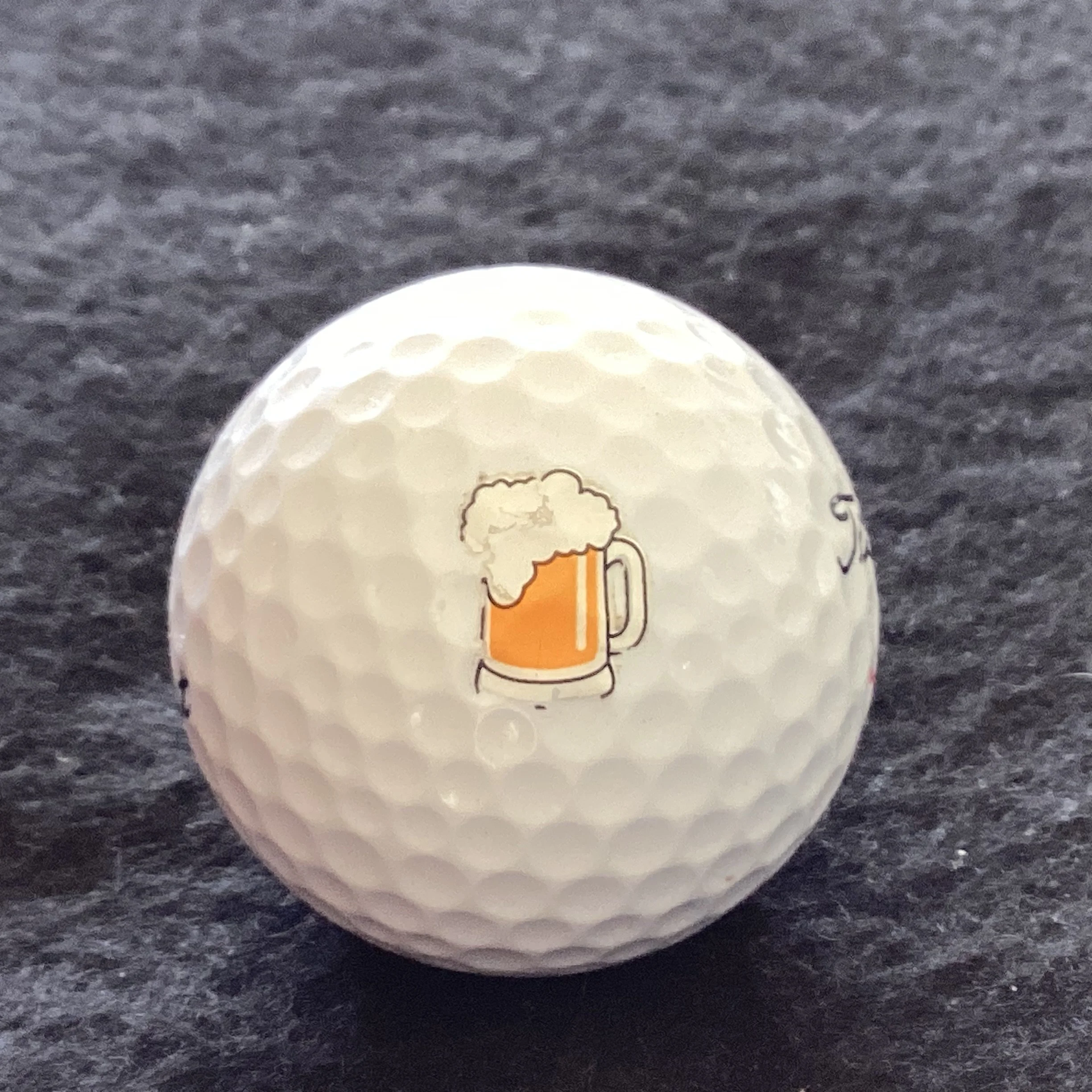 Beer Mug - Golfdotz Ball Marker logo
