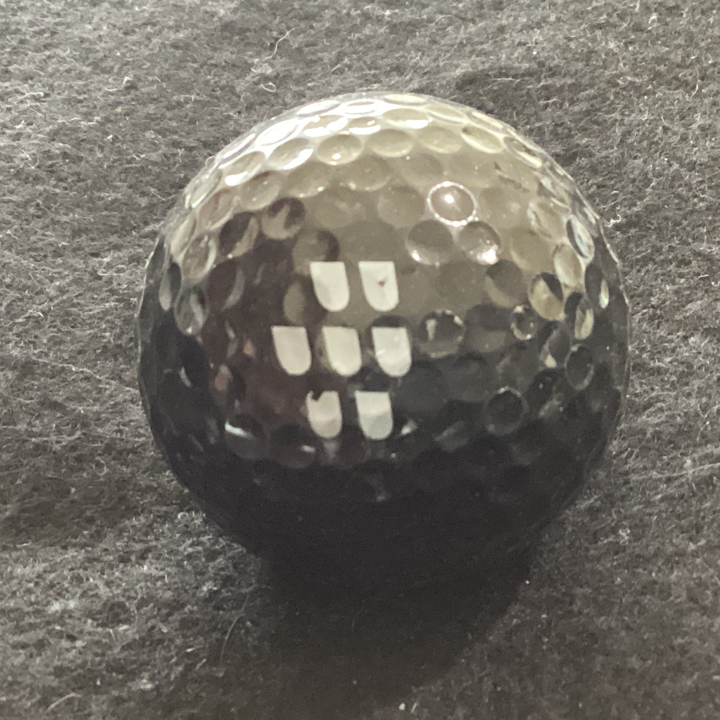 Golf - Black Snow Ball