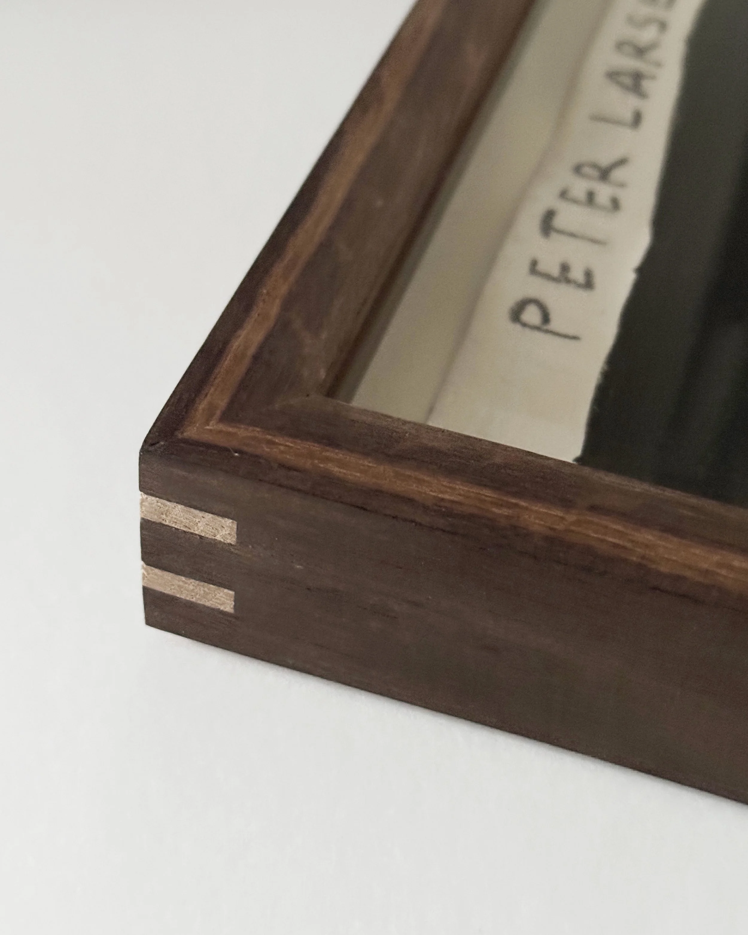 PL Gul enhed og blåt tårn, 2023. 107 x 77 cm. Indrammet 113,7 x 84 cm-dsDSsd.jpg