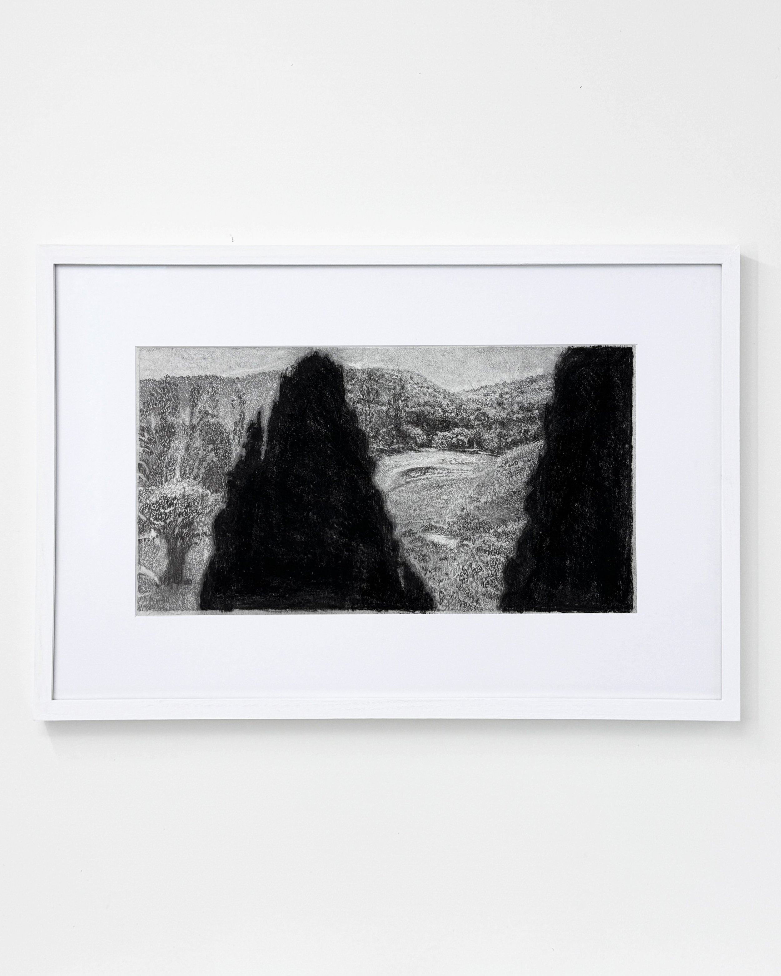 Marielle Göthberg Uden titel (Udsigt gennem cypresser), 2025, bly på papir, 16 x 30 cm.jpg