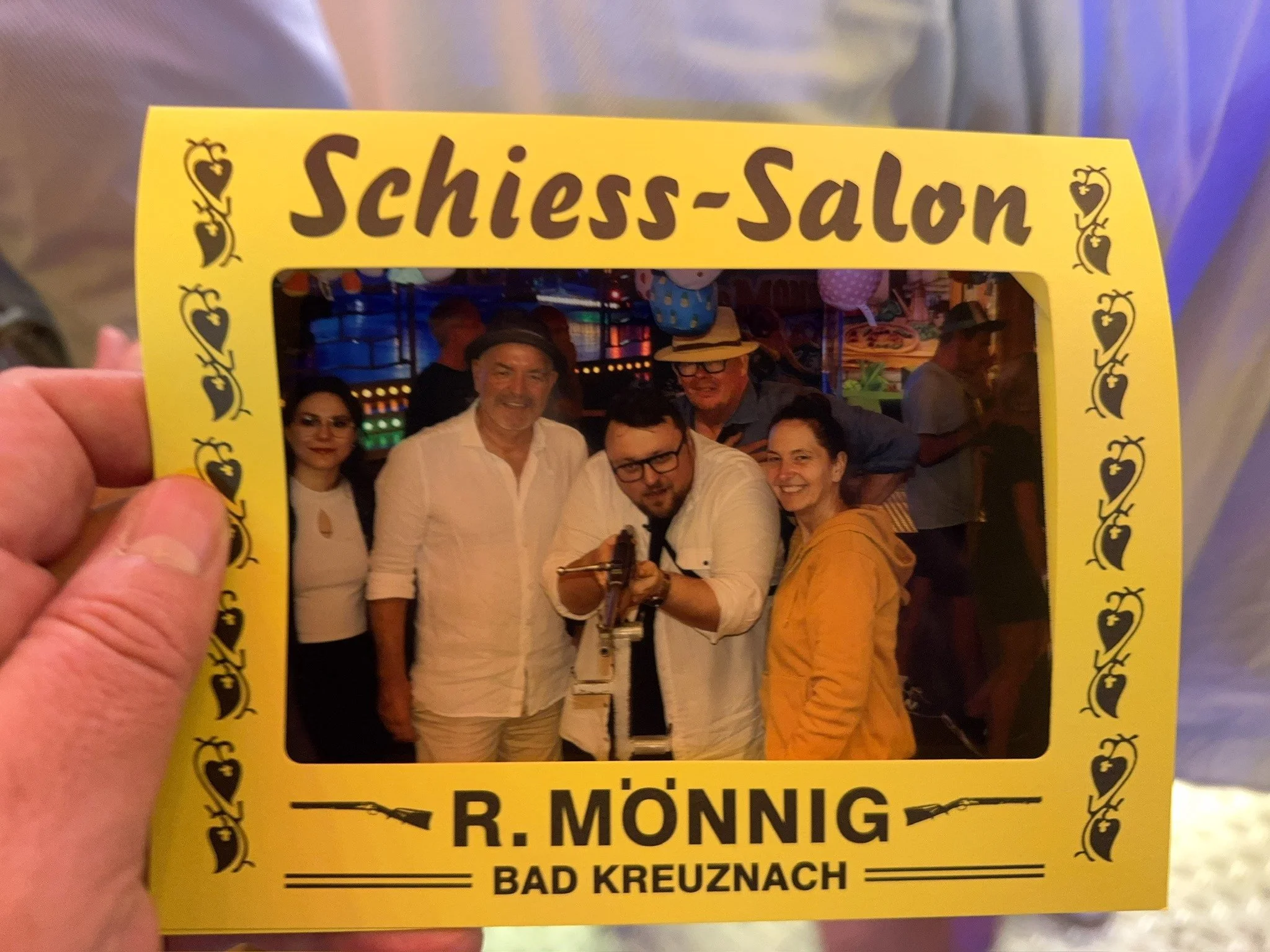 schulzundtebbe schießen sich den Weg frei ...