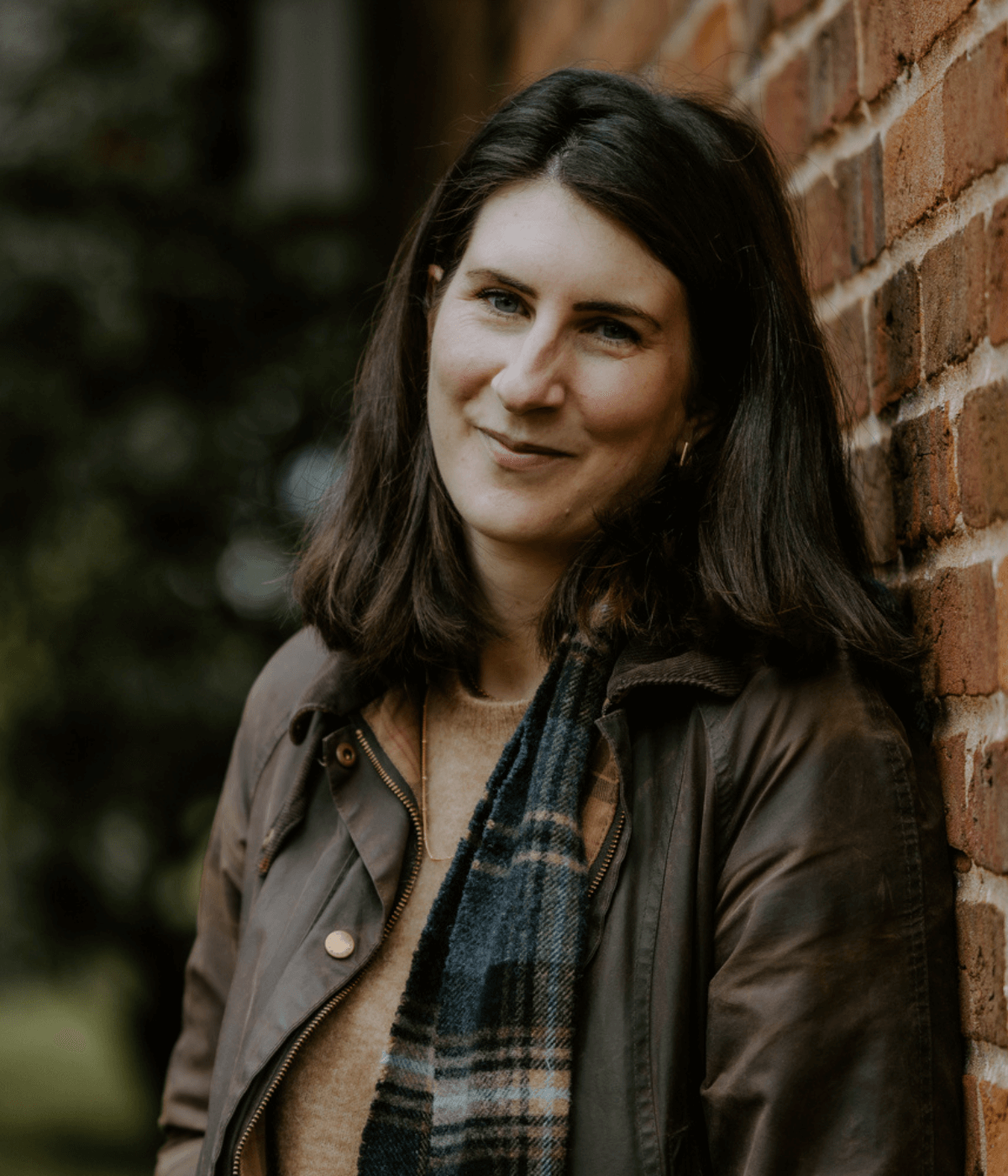 Josephine Brooks - Passive Income with Integrity Expert