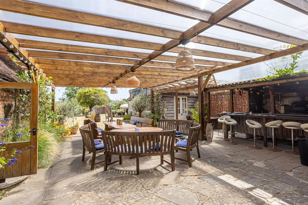 Mediterannean entertaining courtyard at Wonderland Sussex