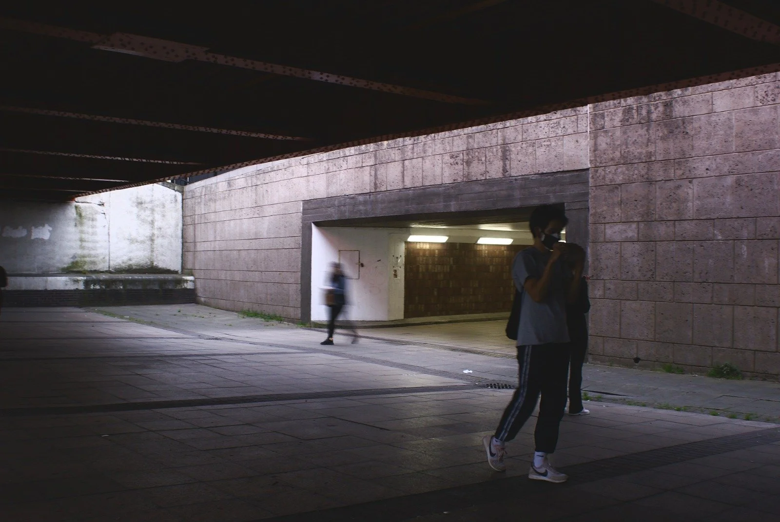 Estuary: encounters of different waters