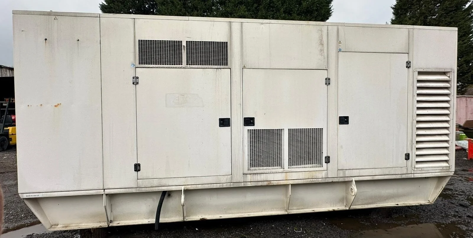 2Perkins 800 kVA Used Diesel Generator Near Me.jpg