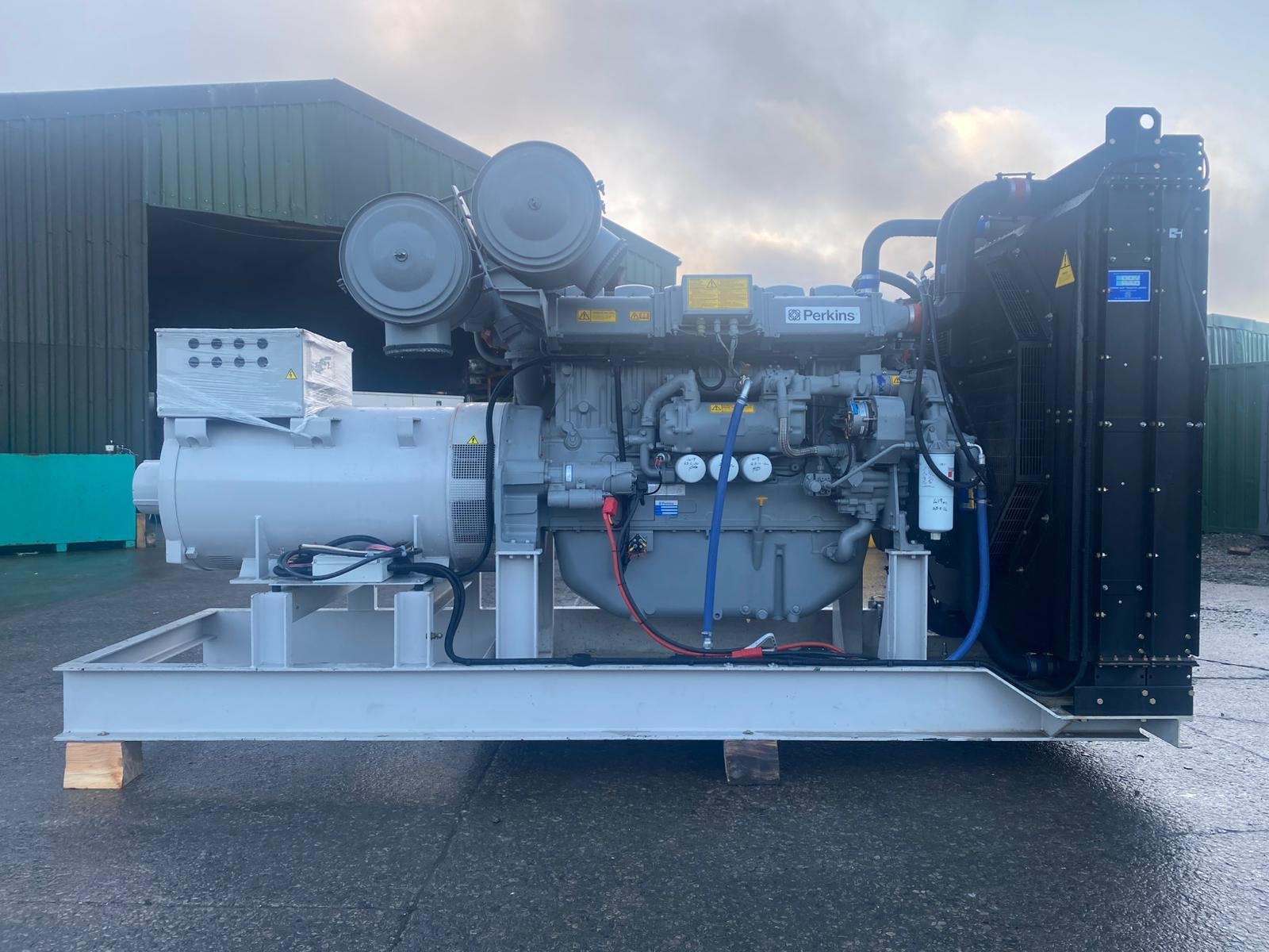 800 kVA Perkins Used Diesel Generator
