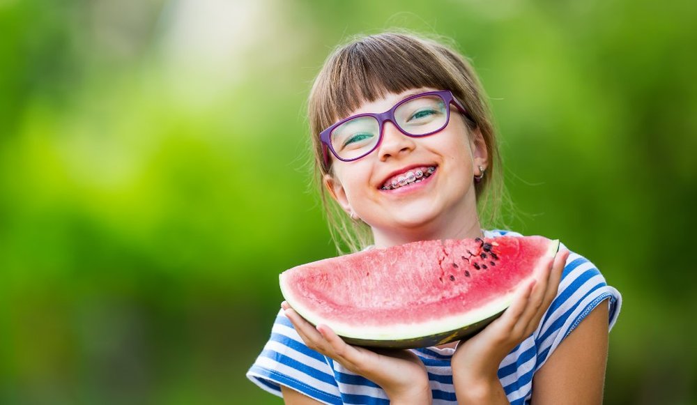 The best foods to eat when you have a brace, and the foods and drinks