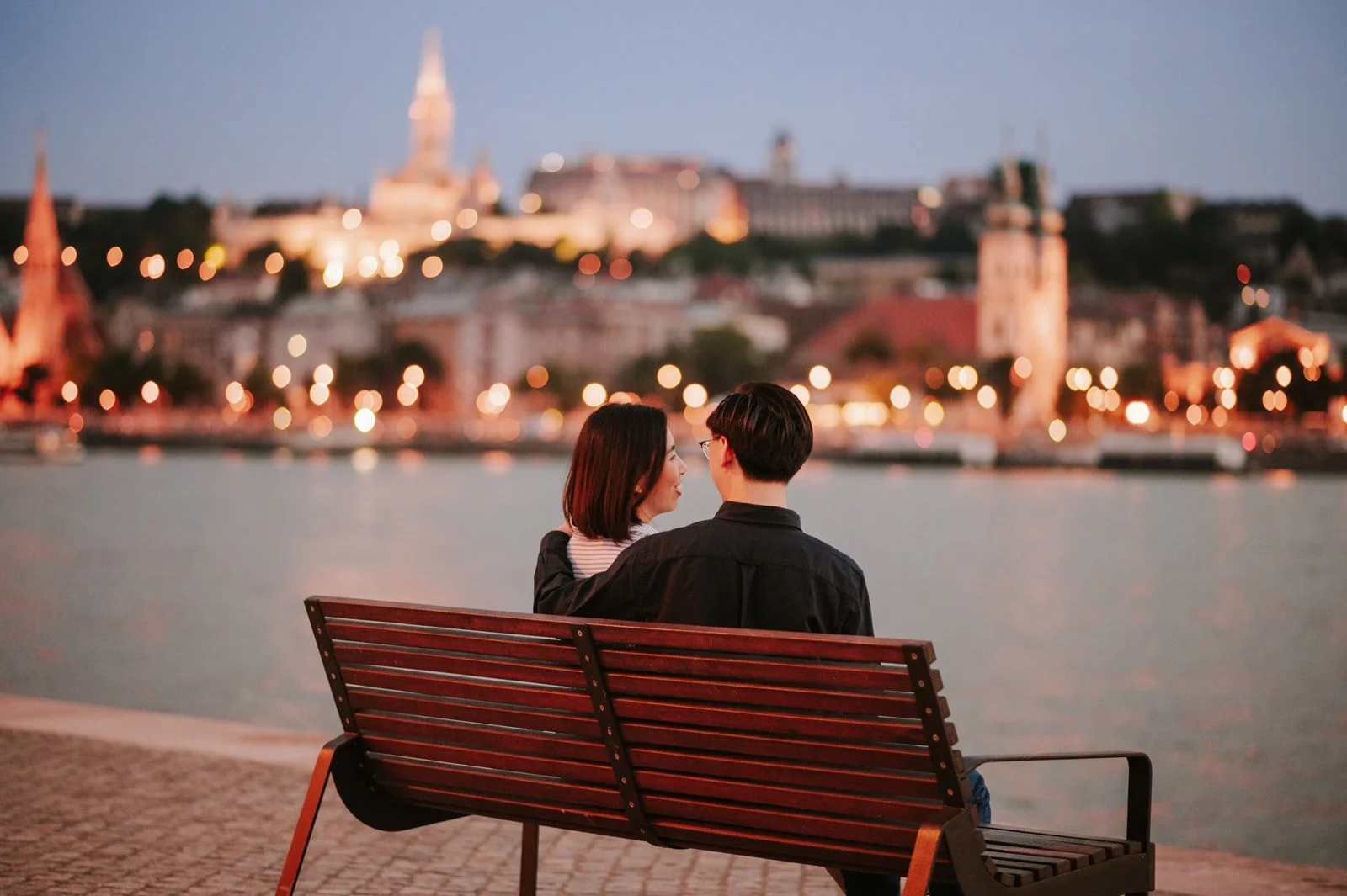 Christy & Angus’ Love Story in Budapest: A Romantic Photoshoot Across Two Iconic Landmarks