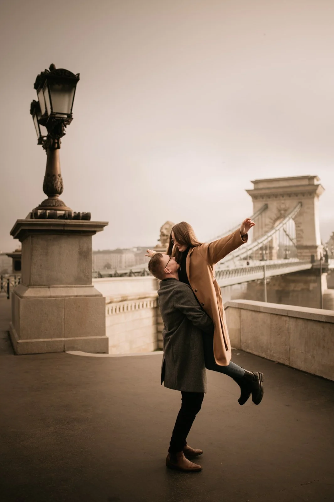 budapest photography in a foyy morning.jpg