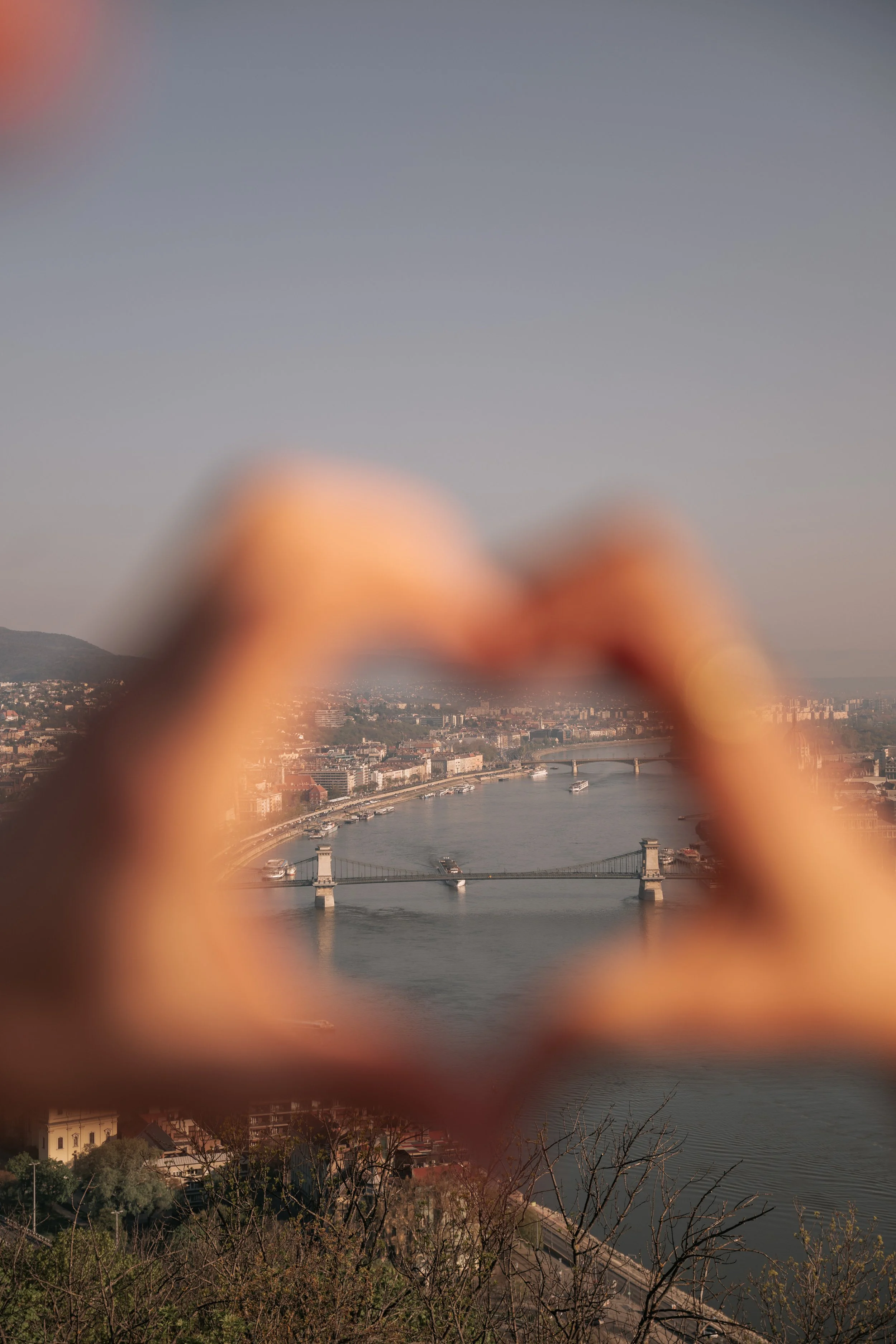 budapest gellert hill proposal and engagement photoshoot 3.jpg