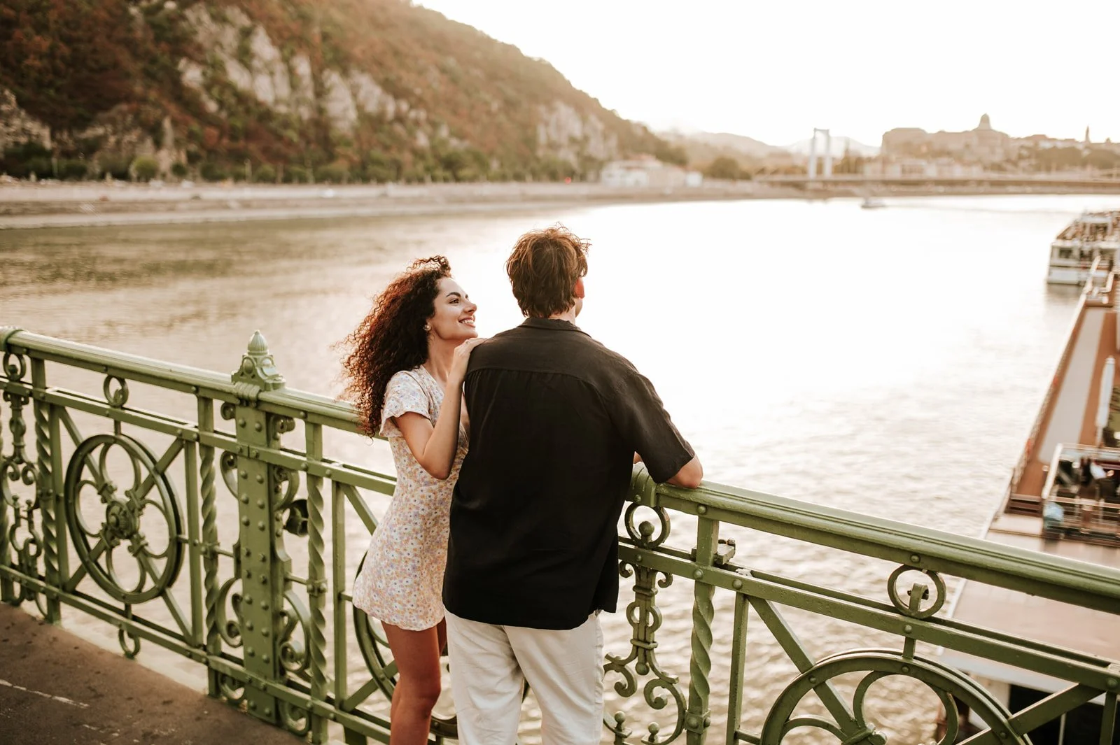 Arya & Milan’s Sunset Save the Date at Liberty Bridge