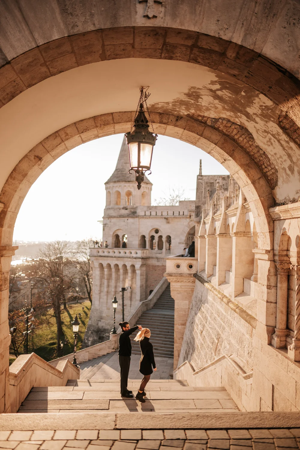 budapest-fishermans-proposal-thess-rohit11.jpg