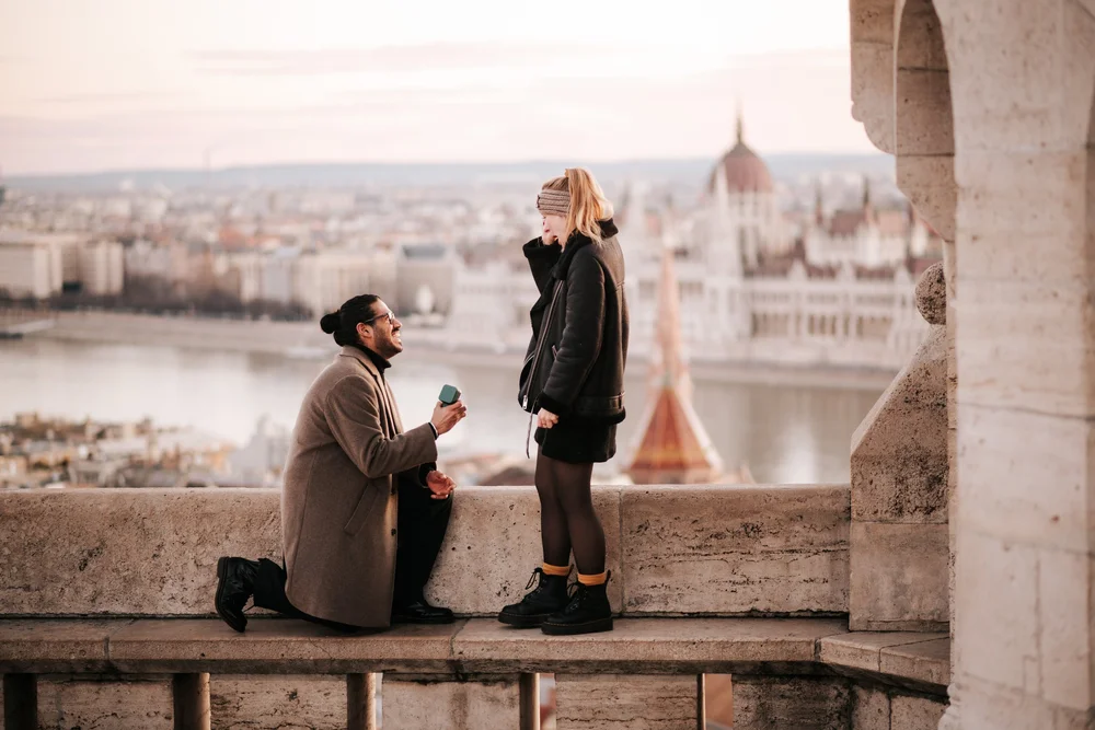 budapest-fishermans-proposal-thess-rohit4.jpg