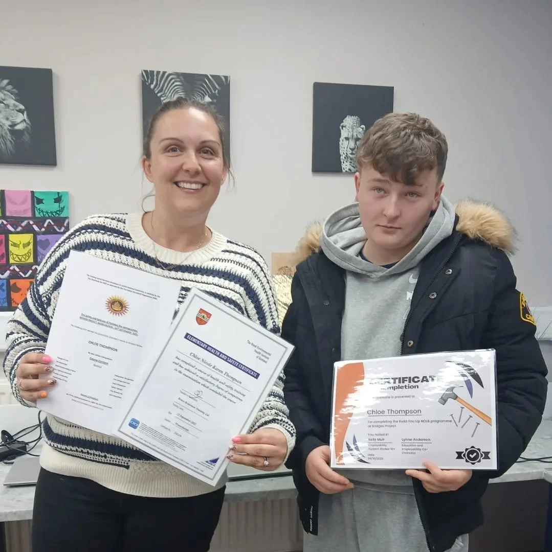 Congrats to everyone who completed the Build You Up (NOLB) course!

As well as an insight into a career in construction, participants got certificates in
🧯 Fire Safety
⛑️ Health and Safety 

#SYF #BYU #Careers #Construction #Certificates #Training