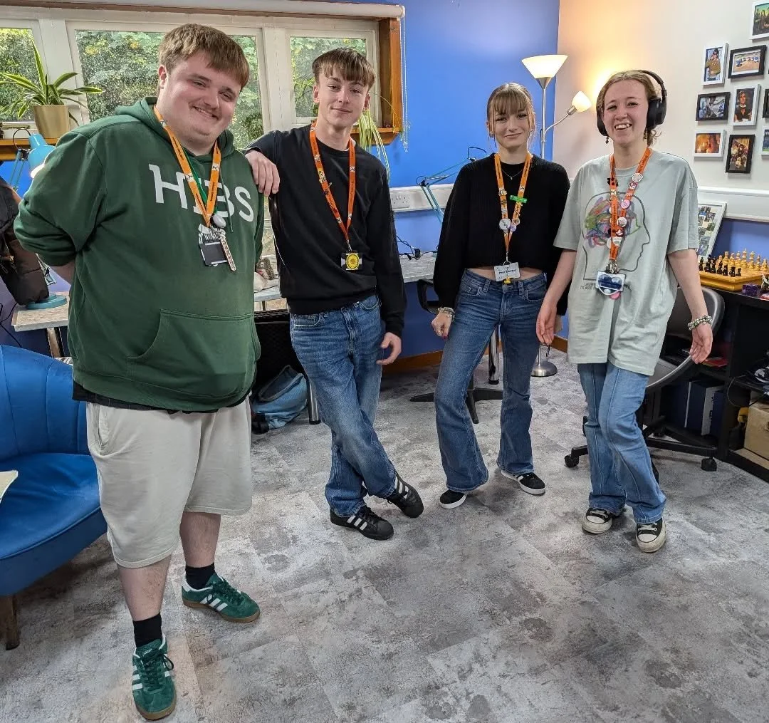 Hanging out in the Volunteer Hub!

The Volunteer Hub is a safe, chilled space for our volunteers to relax in-between their volunteering sessions 😌

You can read more about the Volunteer Hub through one of the links in our bio!

#Volunteers #YoungVol