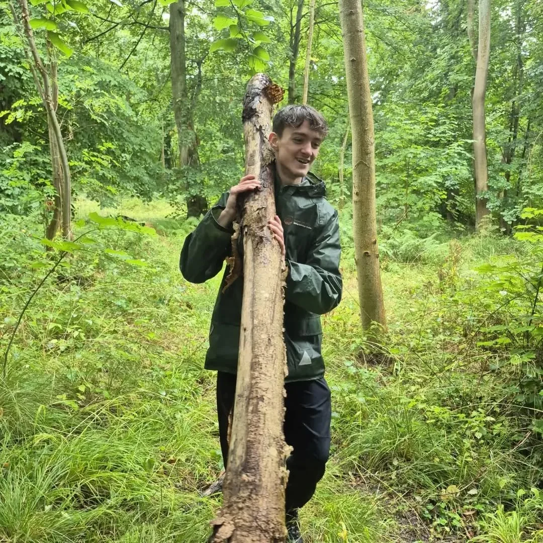 🌳 Outdoor Employability Course 🌳

In the first session, we built a shelter! 

🤝 Delivered by our Spark Your Future programme and @newbattleabbeycollege 

#Outdoors #Training #Employability