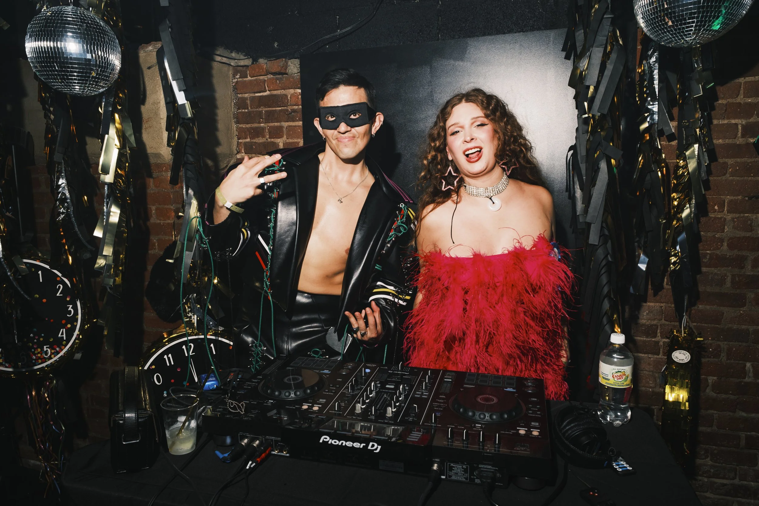 NYE_-005.jpg