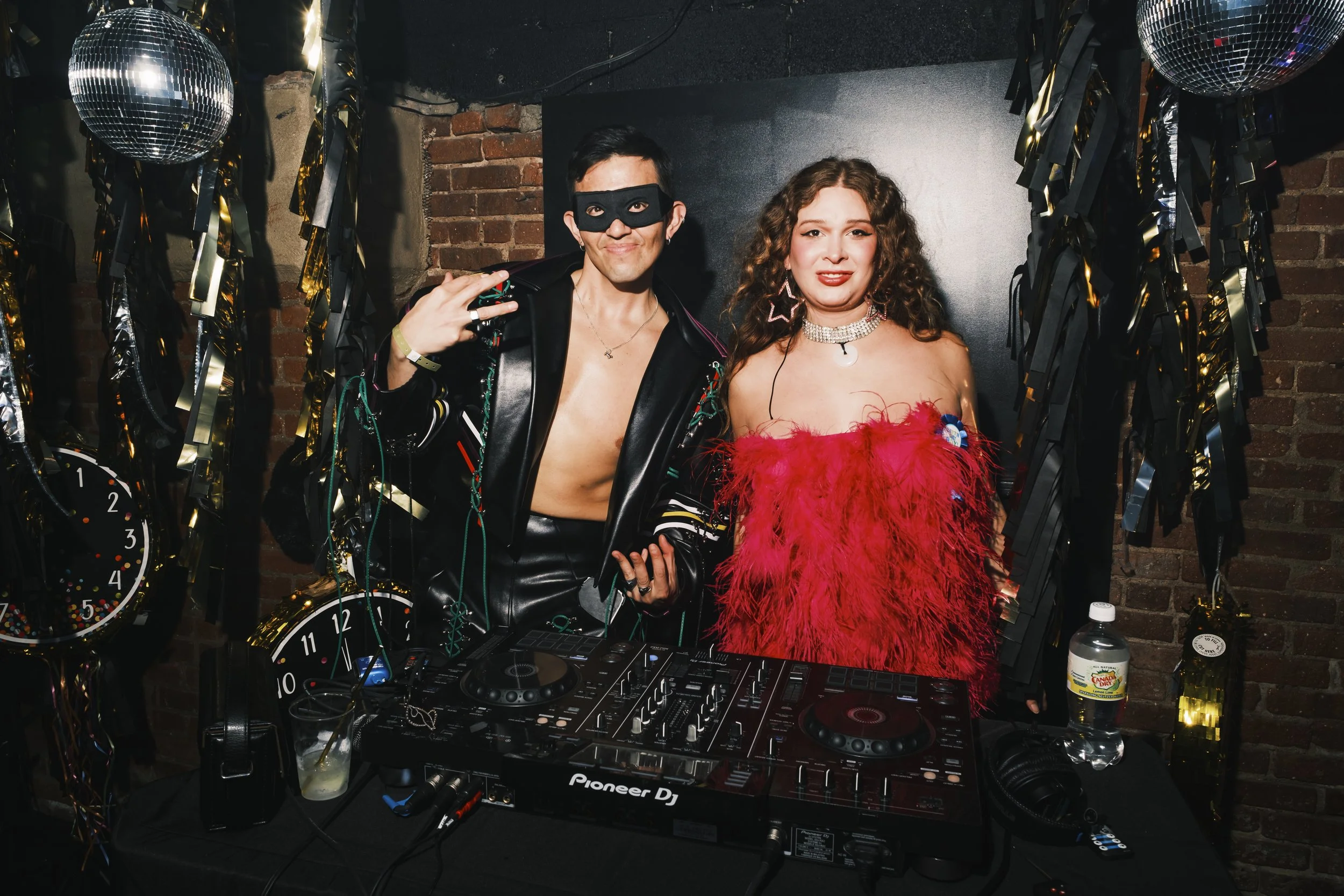 NYE_-006.jpg