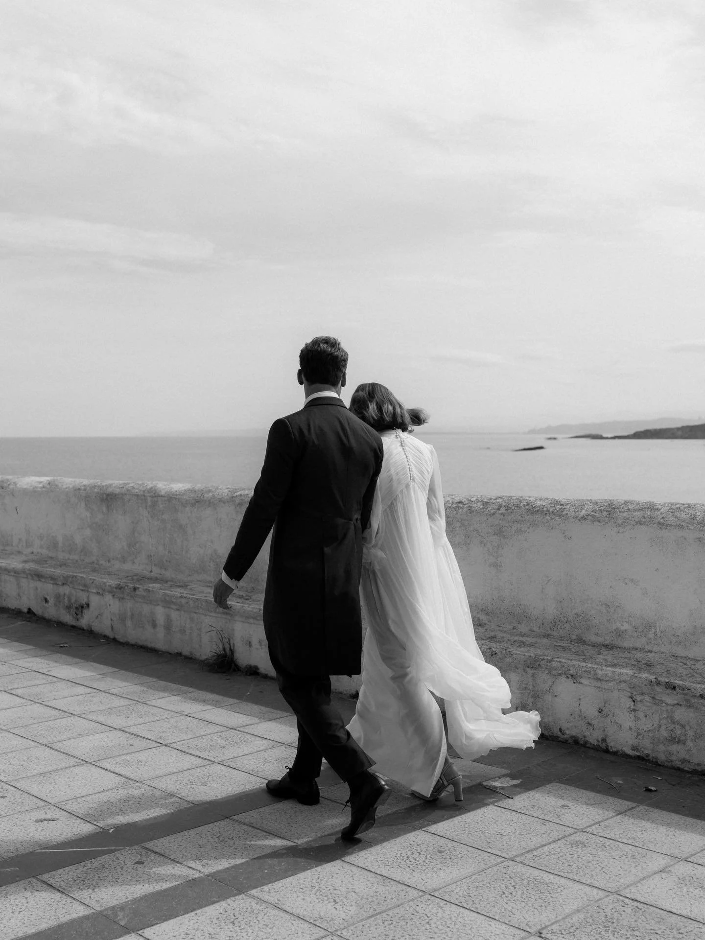 P | A

Disponible en la web ✨🖤