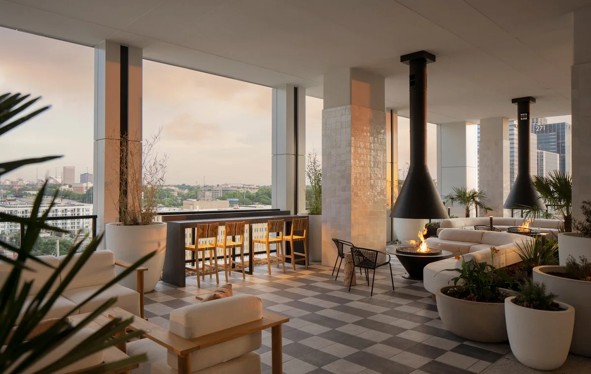 3 Emmi Midtown Outdoor Club Two.jpg