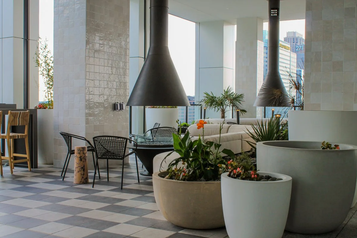 5 Emmi Midtown Outdoor Club Six.jpg