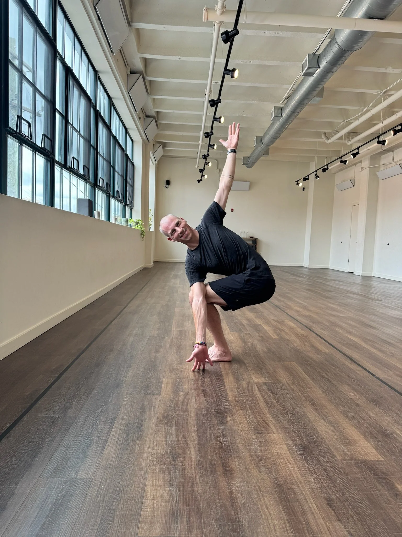 Dynamic Power Flow