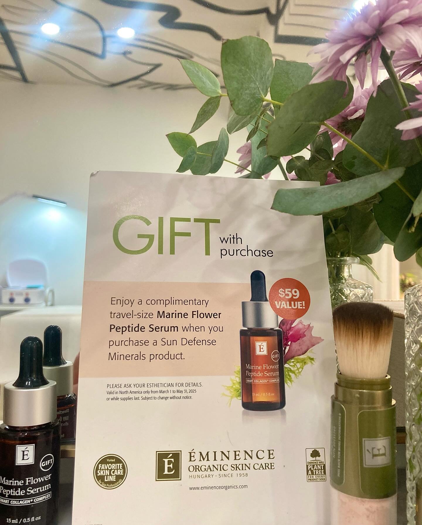 The best gift with purchase! $60 value!
Purchase any of the new Sun Defense Mineral Powders and receive a mini Marine Flower Peptide Serum for free 👏
This gel serum is amazing to increase collagen for firmer, tighter, lifted skin. Great for all skin