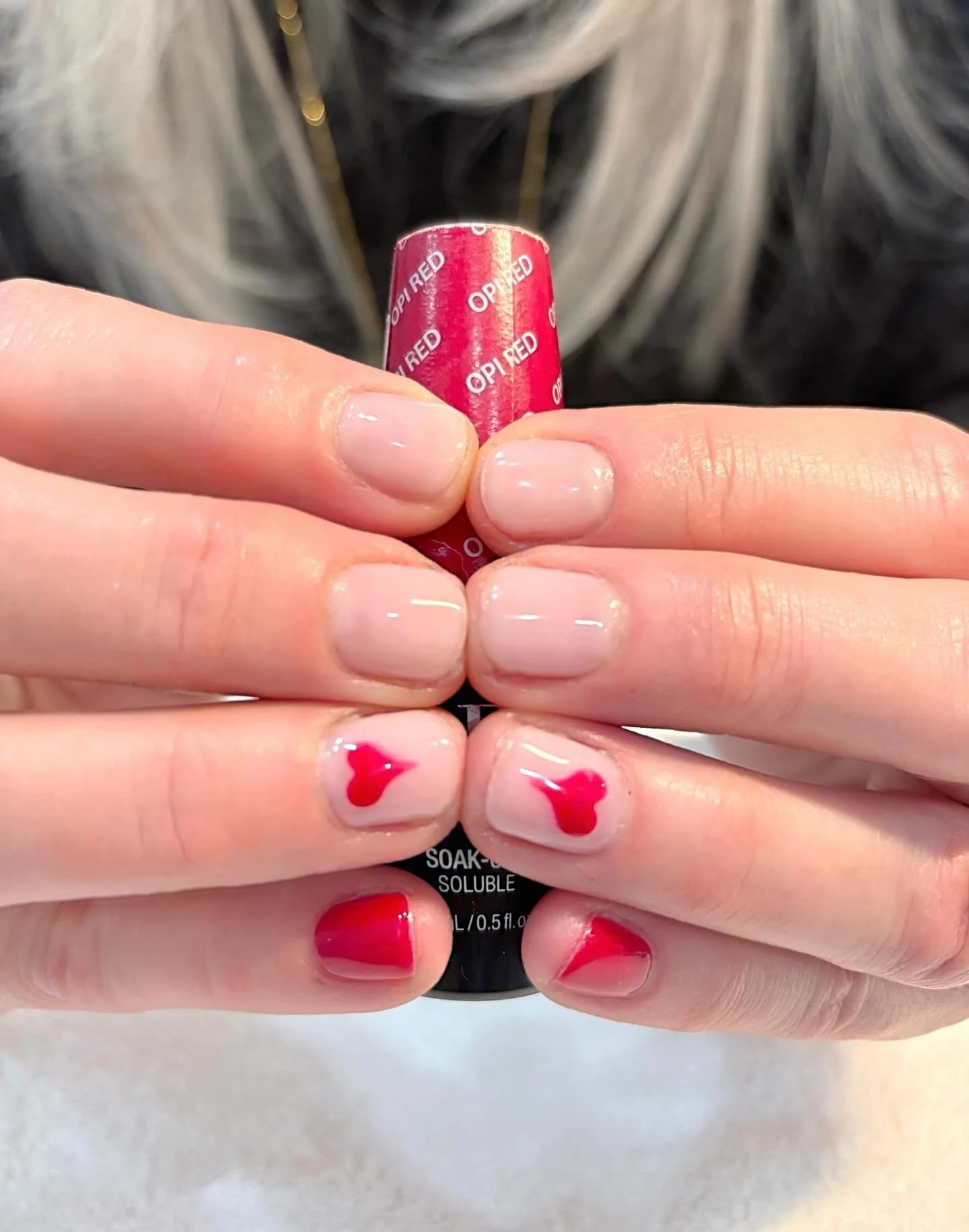 It&rsquo;s almost Valentine&rsquo;s Day! ❤️
.
.
.
#shellacmanicure #valentinesnails #tesorobeautyyyc #esjayesthetics #mardaloopesthetics