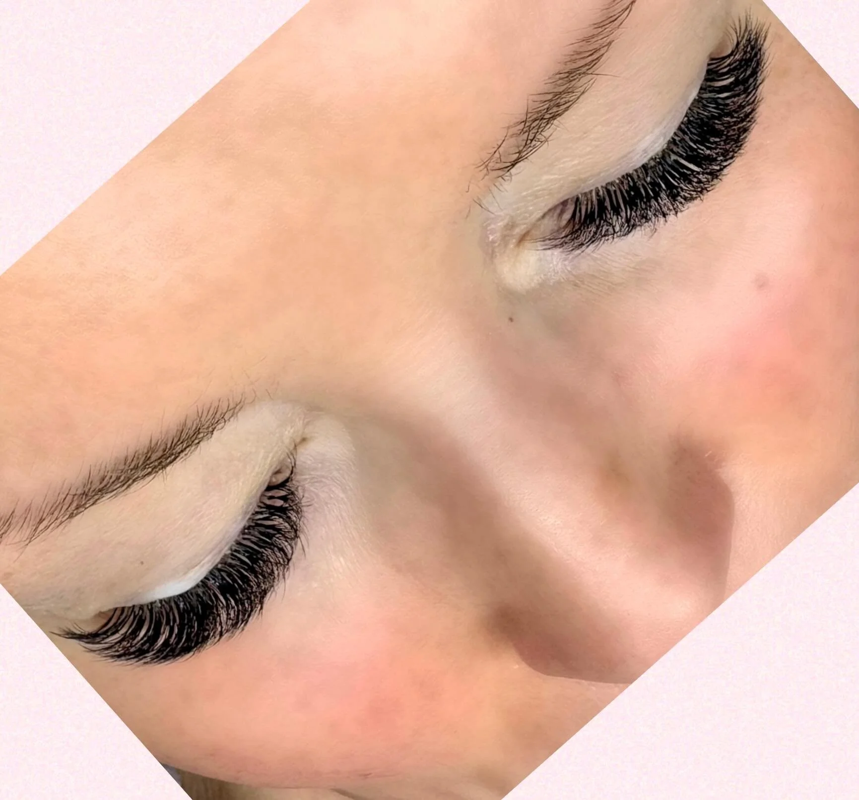 To my lash extension beauties!
Please book a minimum of two lash fills in advance during the busy summer months to guarantee your spot! 💫🌟💫
.
.
#yyclashes #esjayestheticsandlashes #tesorobeautyyyc #mardalooplashes #yyclashextensions